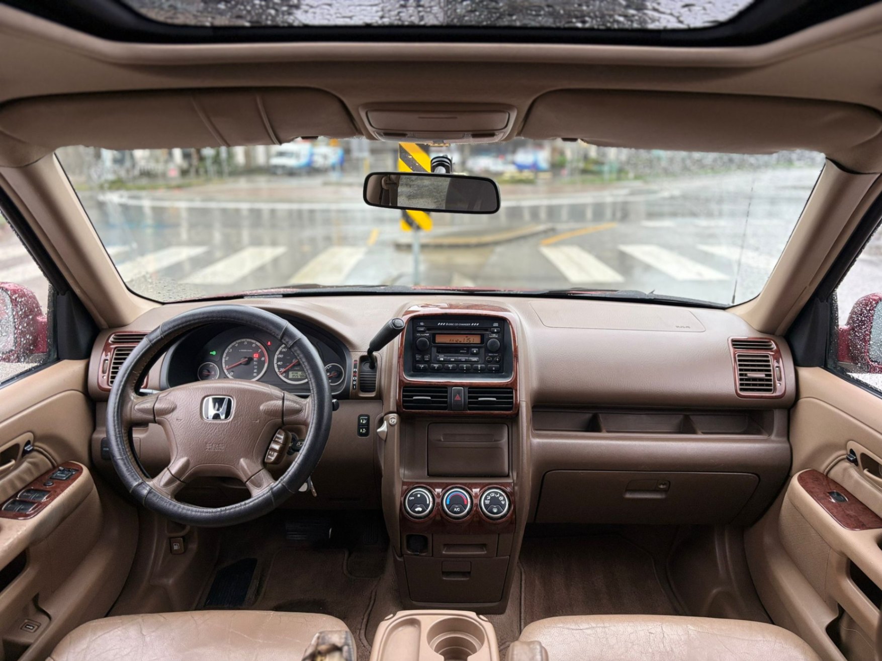 /canwestautoinc/2004-Honda-CR-V-7028301283296816.jpg