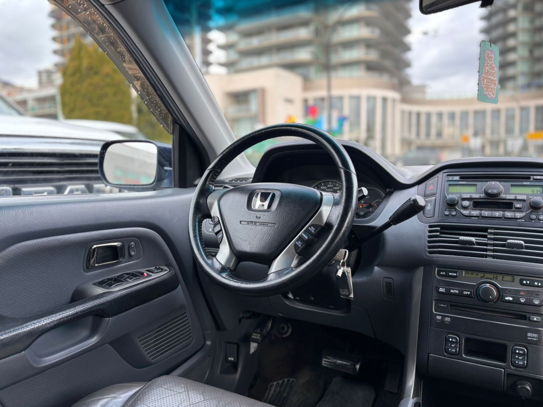 /canwestautoinc/2004-Honda-Pilot-5274863702527763.jpg