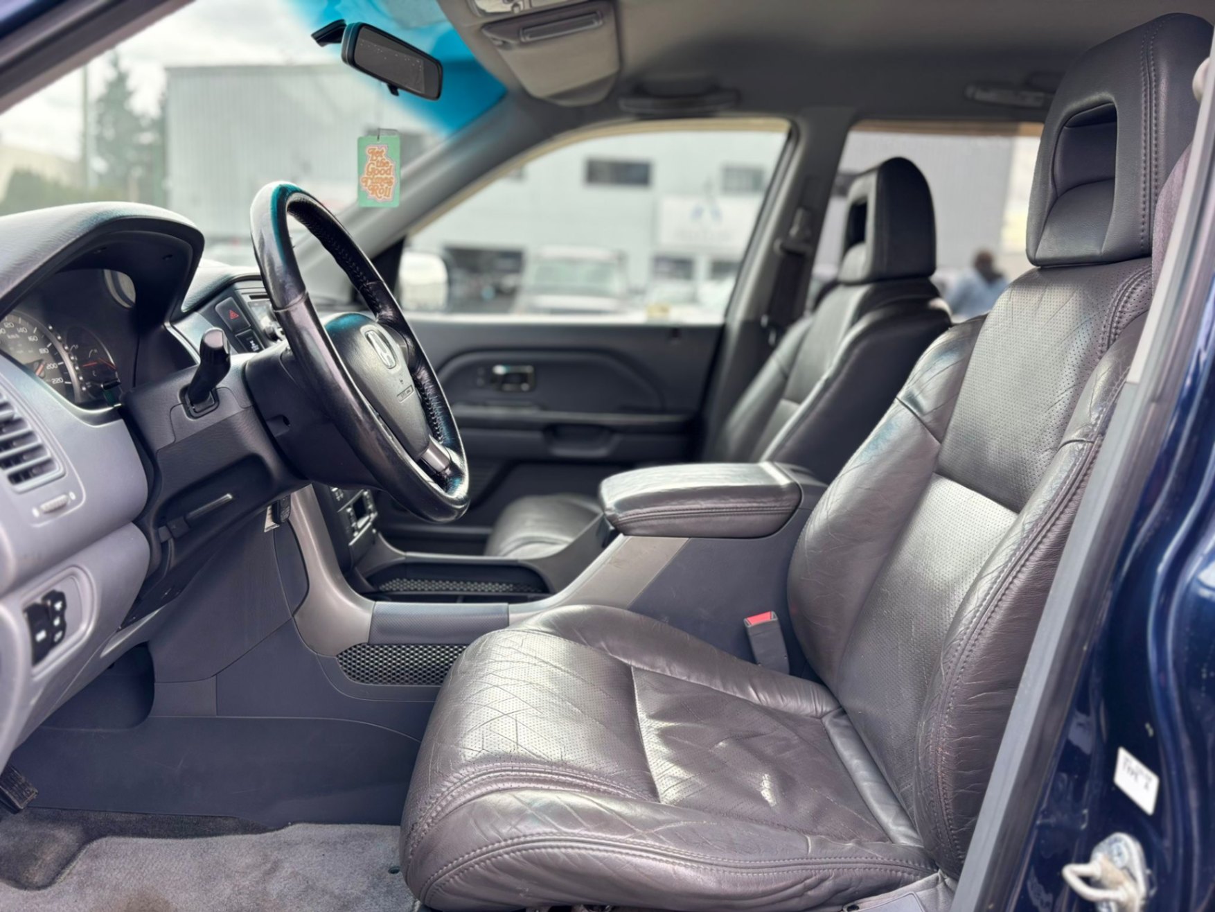 /canwestautoinc/2004-Honda-Pilot-5950891922601687.jpg