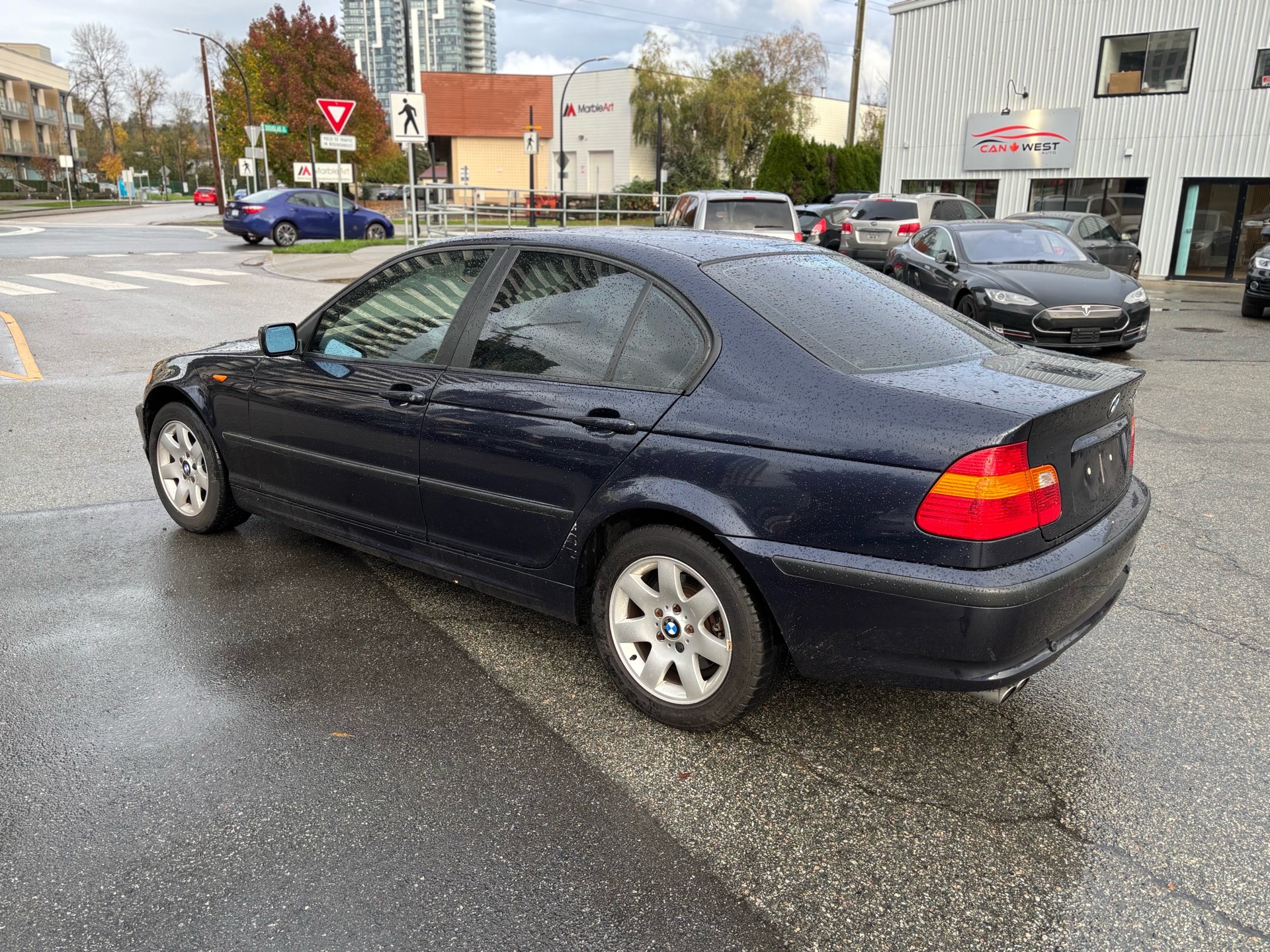 /canwestautoinc/2005-BMW-3Series-11121344490269935.jpg