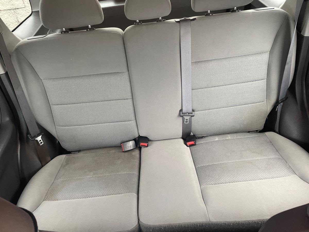 /canwestautoinc/2005-Ford-Escape-3561907976812968.jpg