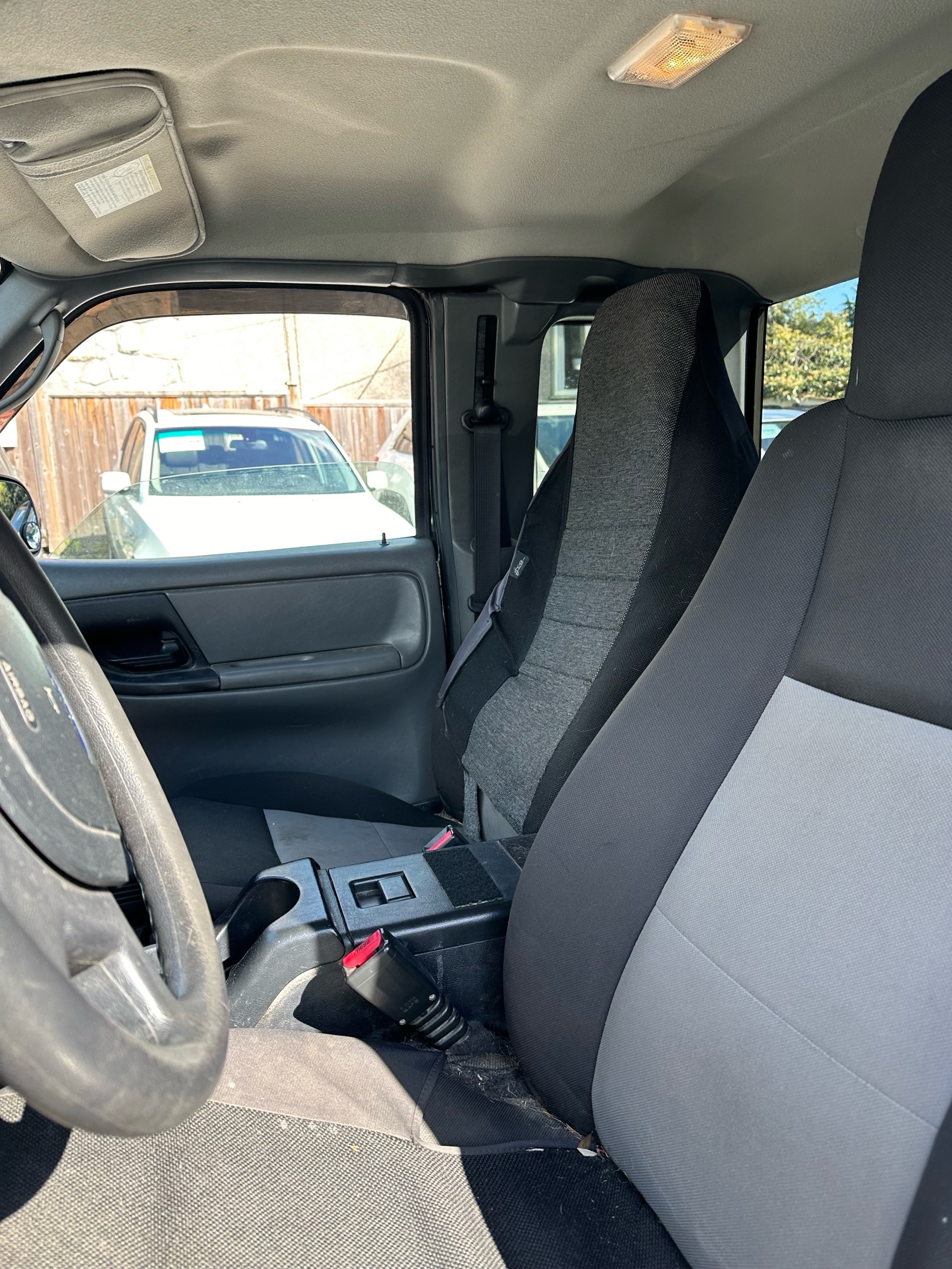 /canwestautoinc/2005-Ford-Ranger-05776716718194019.jpg