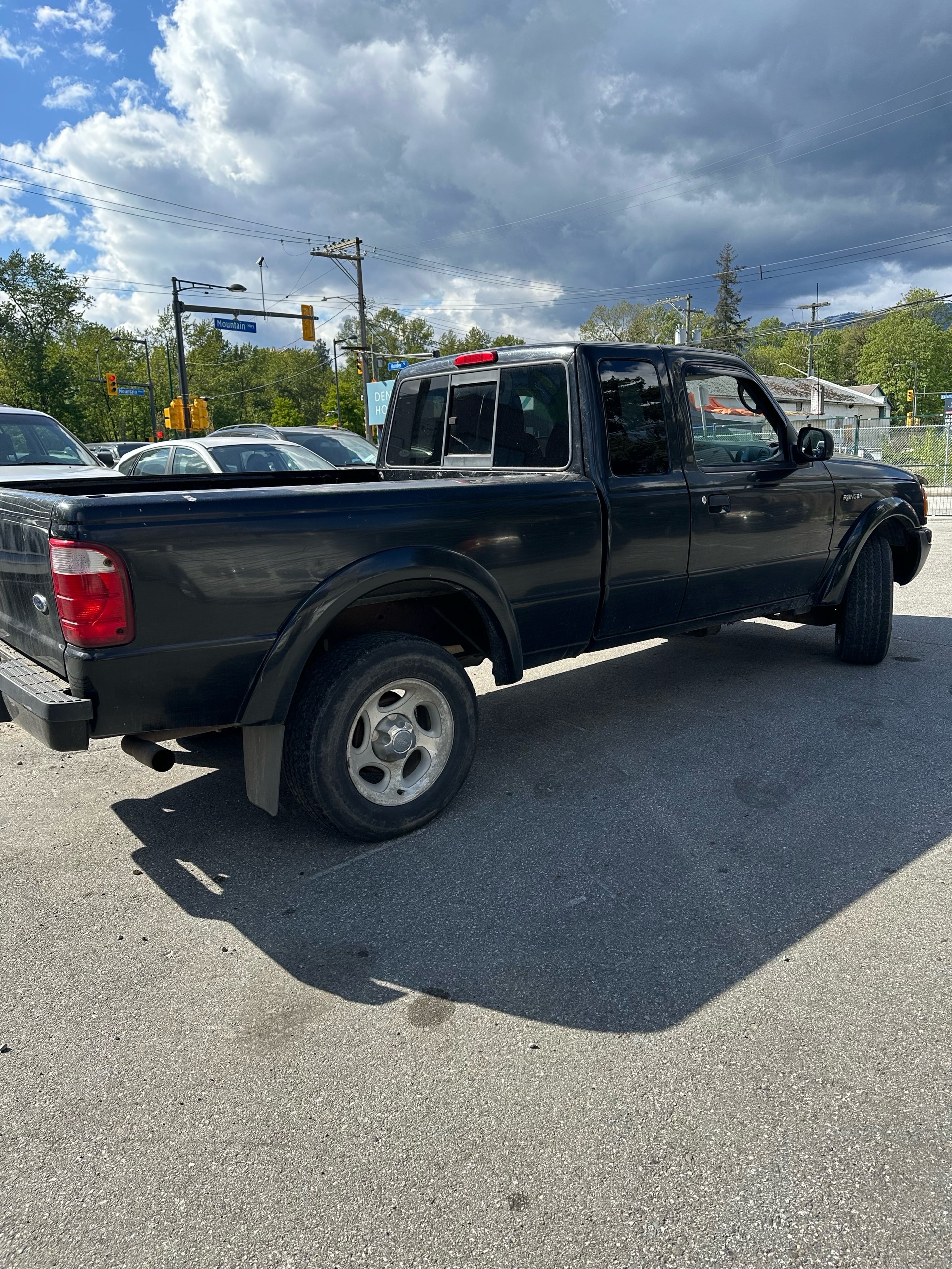 /canwestautoinc/2005-Ford-Ranger-5795289254249907.jpg