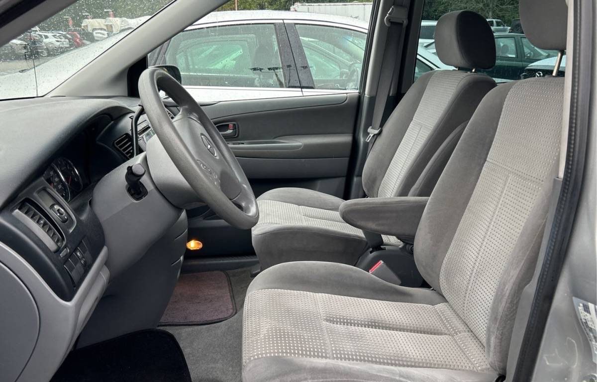 /canwestautoinc/2005-Mazda-MPVWagon-4801477020757152.jpg