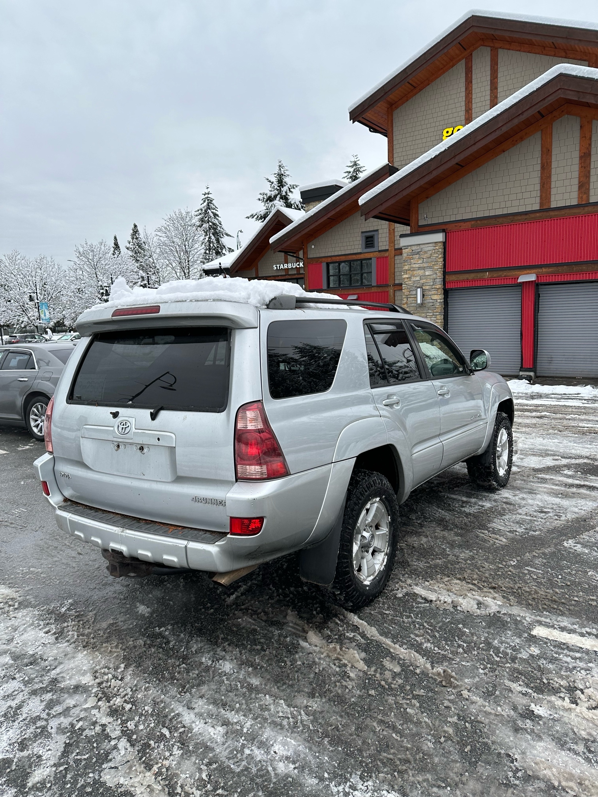 /canwestautoinc/2005-Toyota-4Runner-7446843781789436.jpg