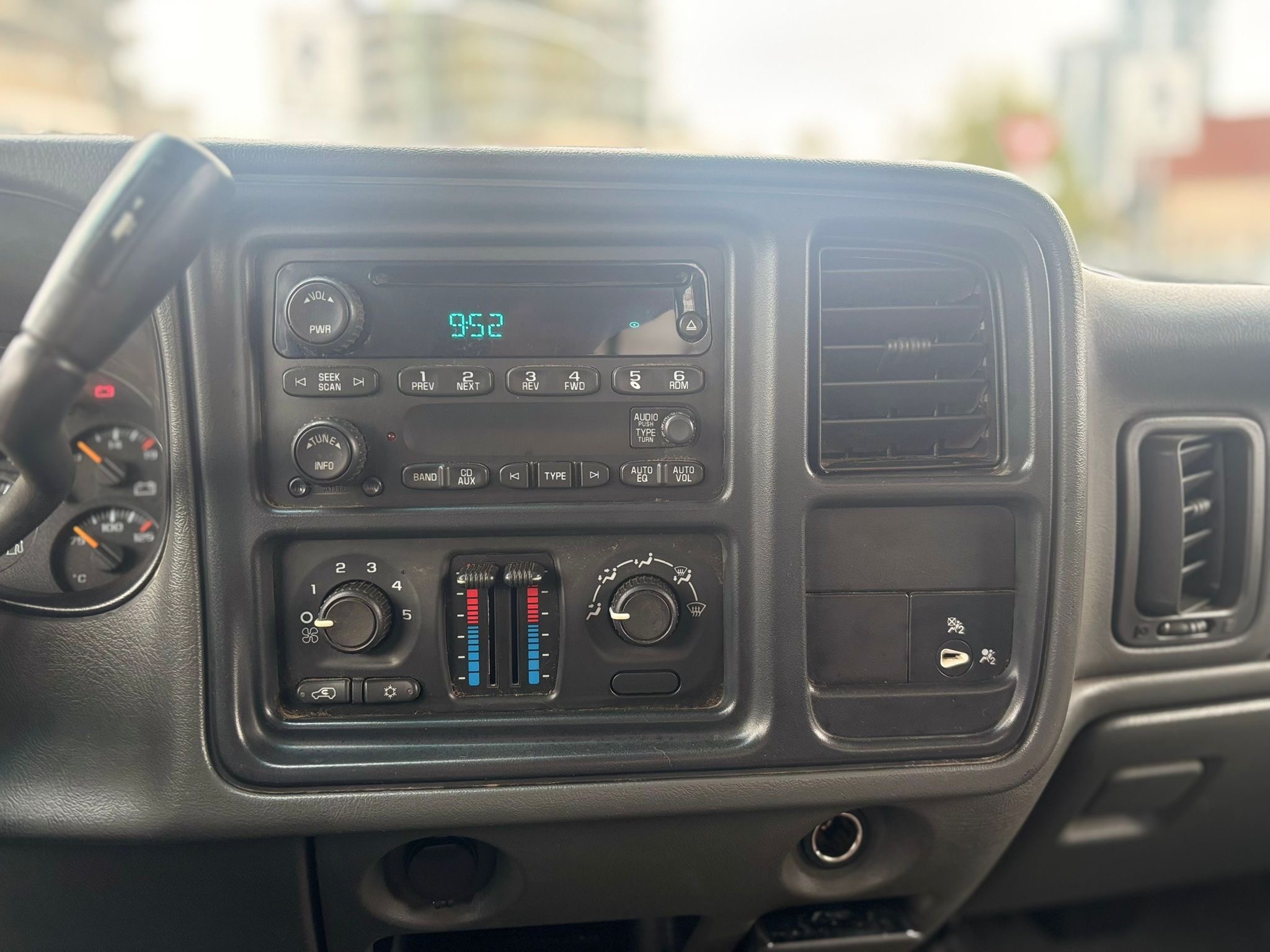 /canwestautoinc/2006-GMC-Sierra2500HD-6988399283204358.jpg