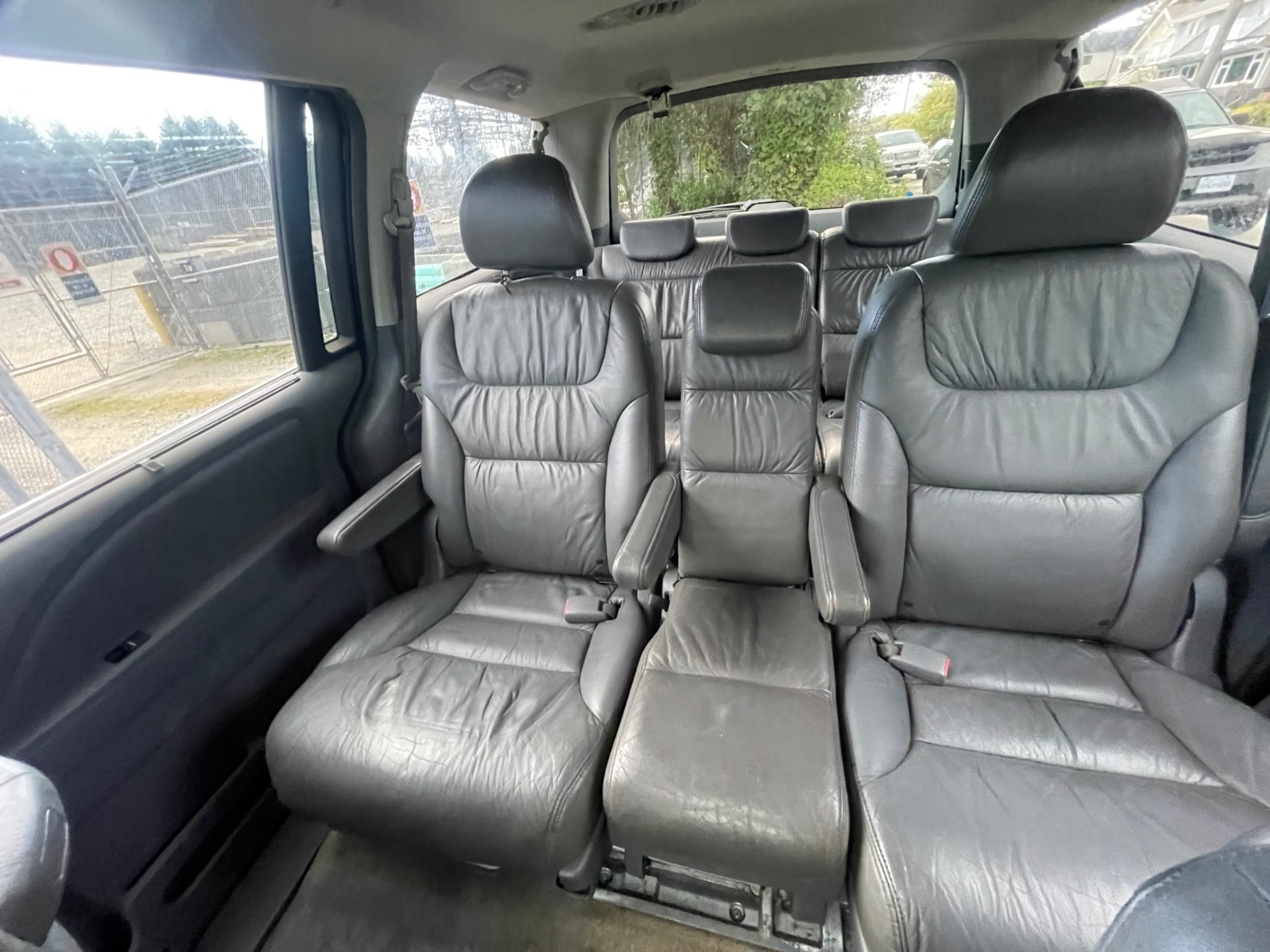 /canwestautoinc/2006-Honda-Odyssey-05614060709748614.jpg