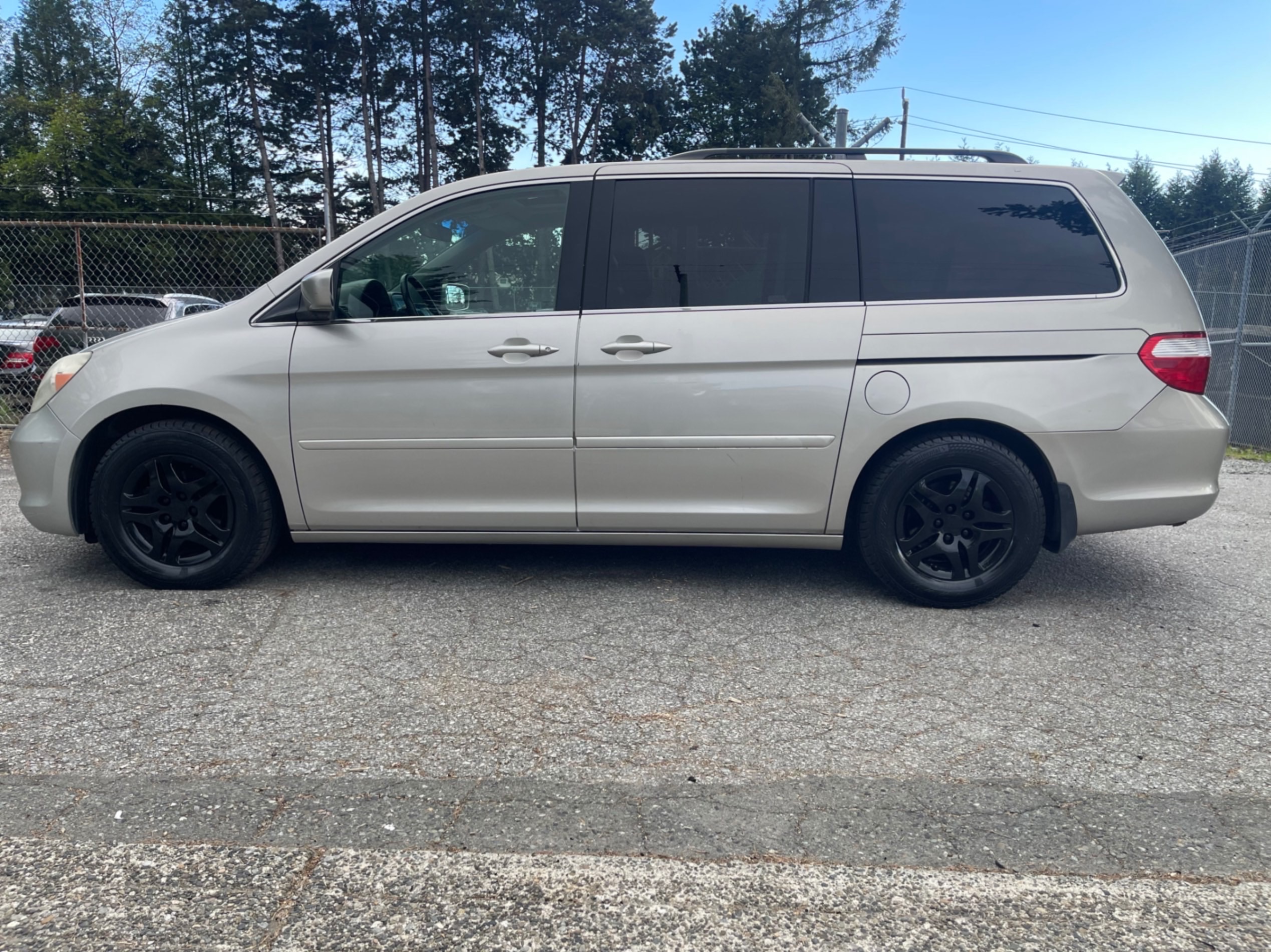 /canwestautoinc/2006-Honda-Odyssey-4370360812327885.jpg