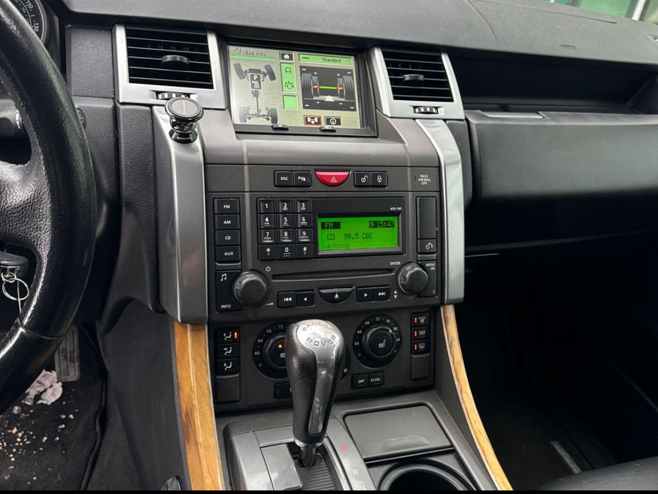 /canwestautoinc/2006-LandRover-RangeRover-29226528742386026.jpg