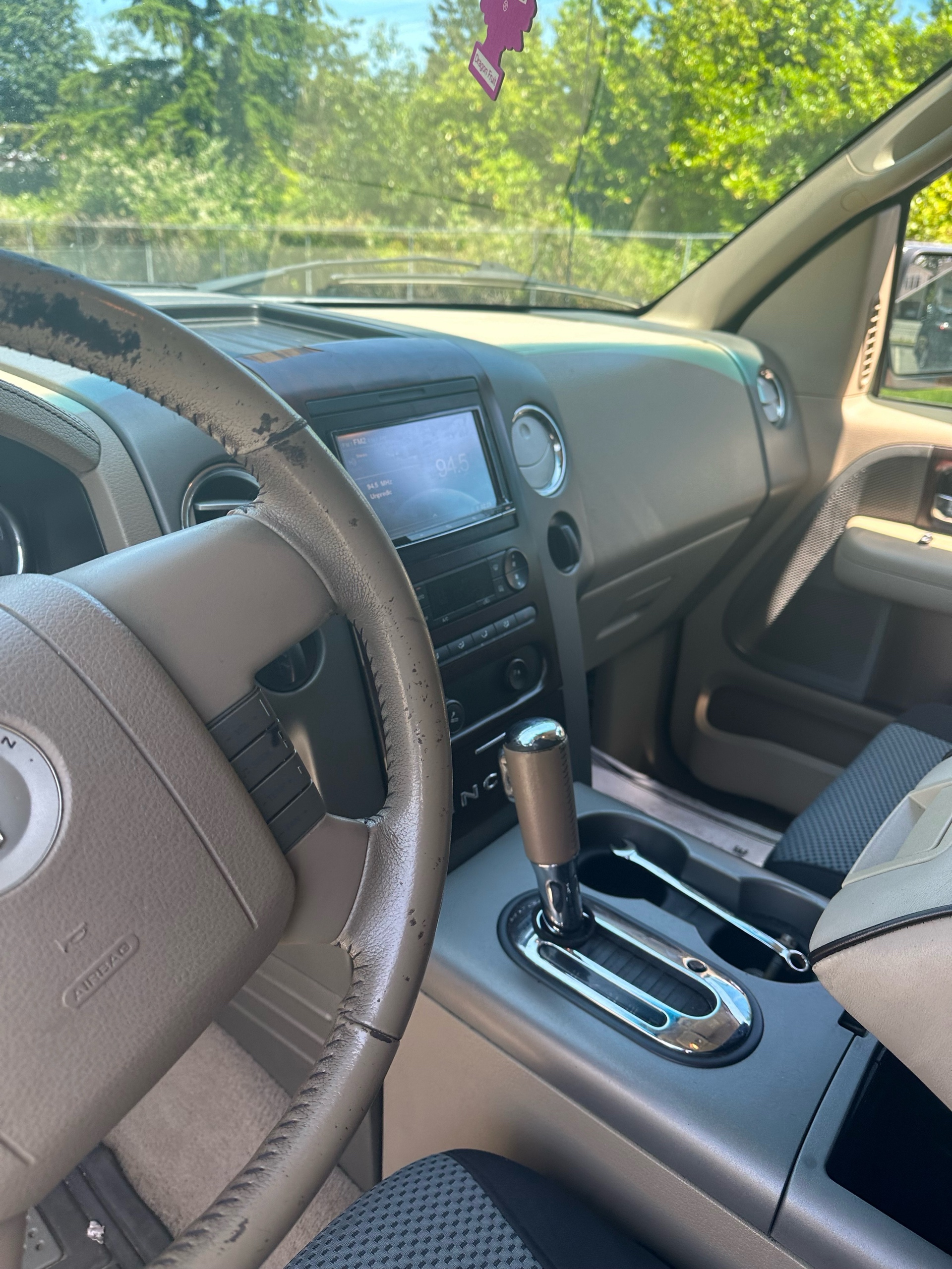/canwestautoinc/2006-Lincoln-MarkLT-3821051704680021.jpg