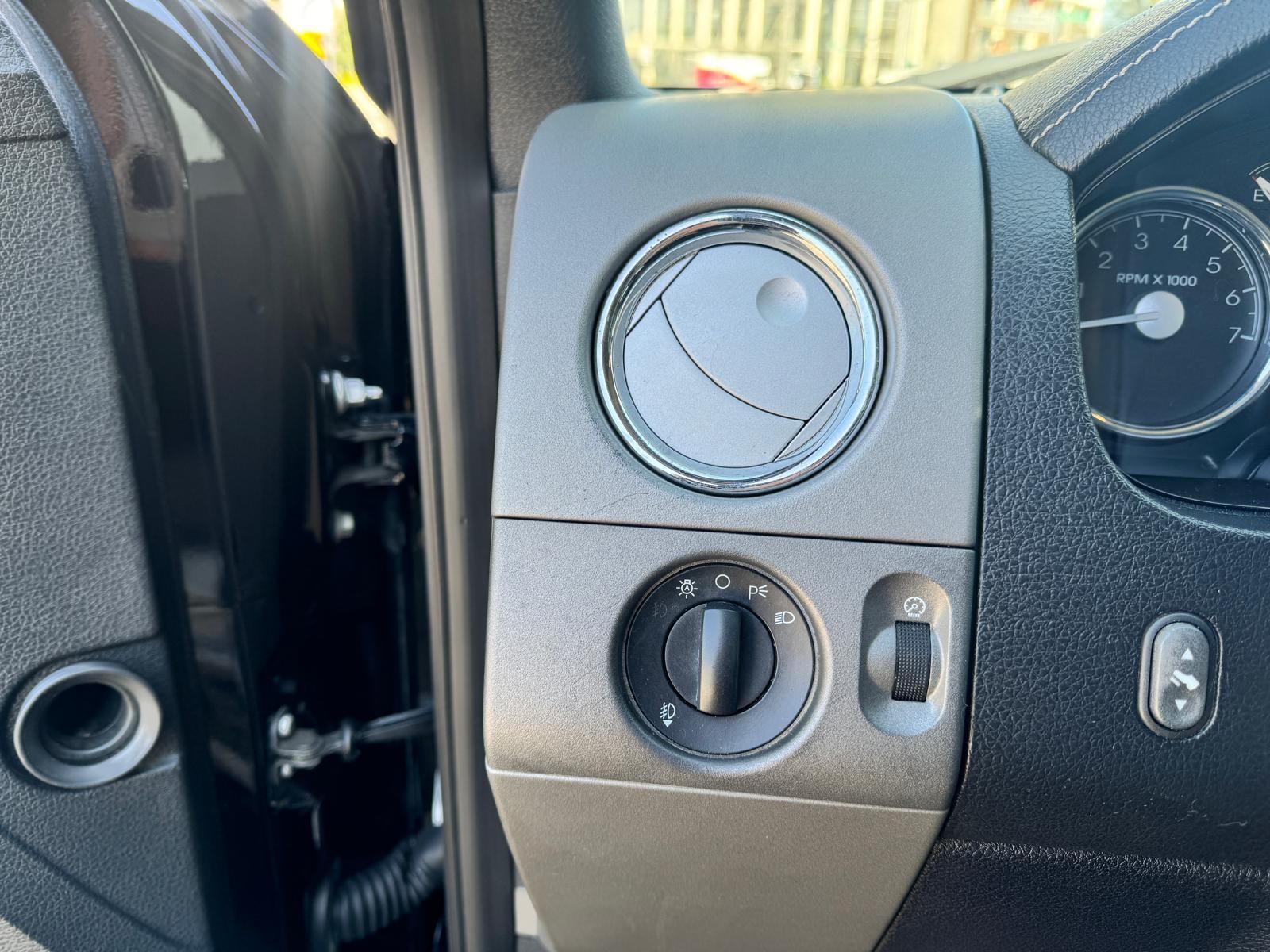 /canwestautoinc/2006-Lincoln-MarkLT-5438079400282894.jpg