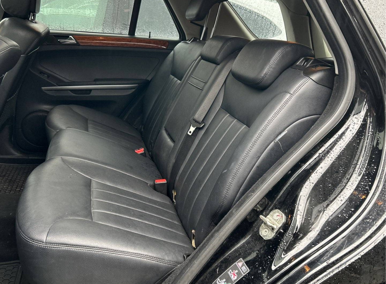 /canwestautoinc/2006-Mercedes-Benz-M-Class-27961070679704925.jpg