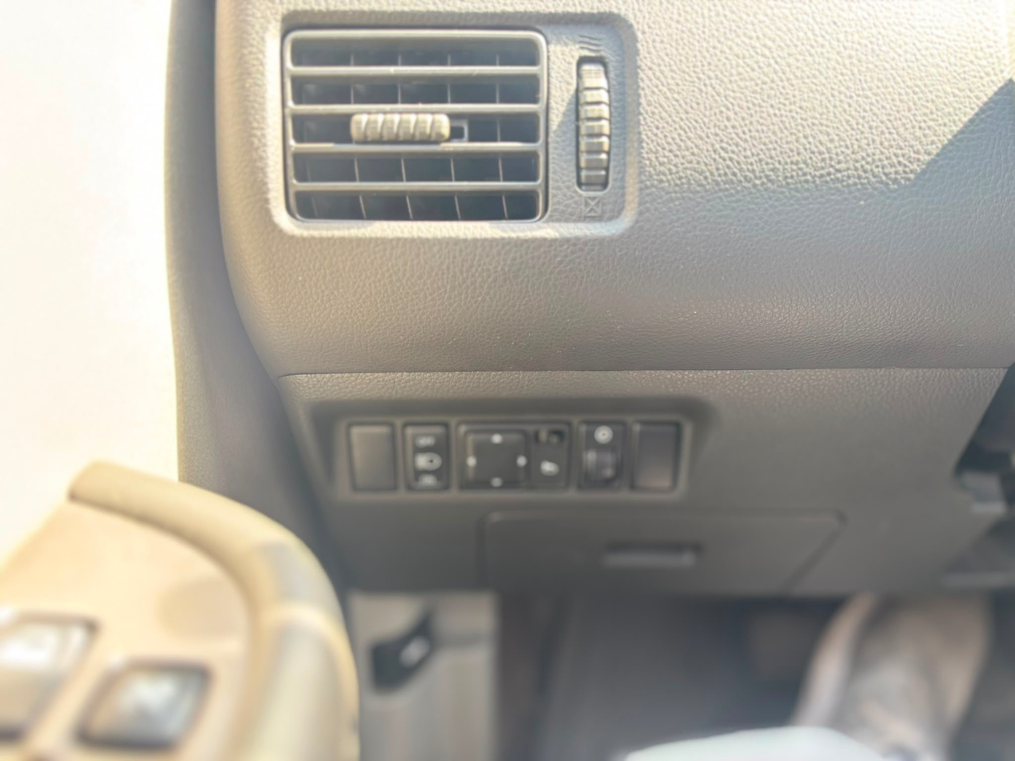 /canwestautoinc/2006-Nissan-X-Trail-36768174902003814.jpg
