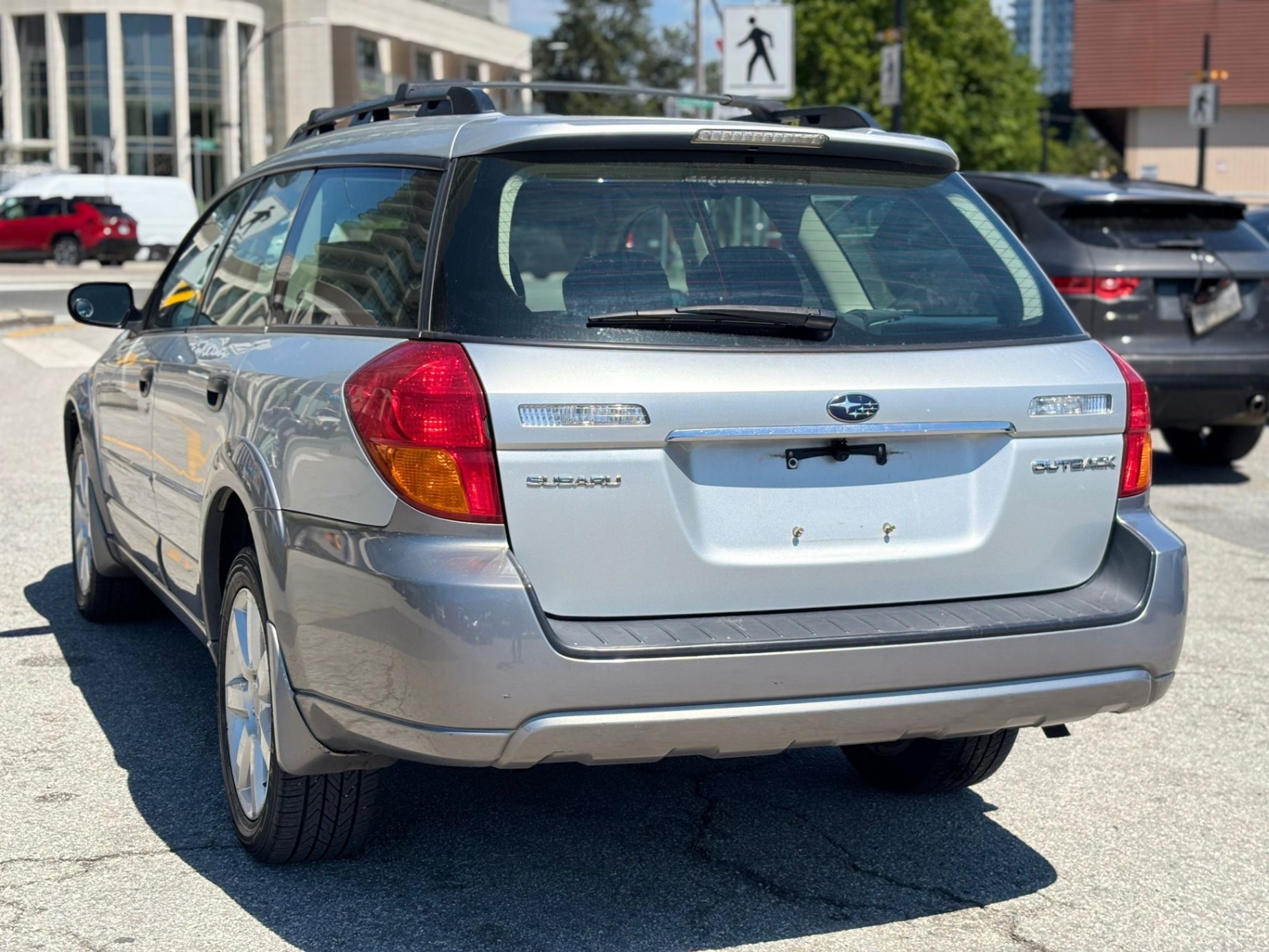 /canwestautoinc/2006-Subaru-Legacy-9400505961675547.jpg