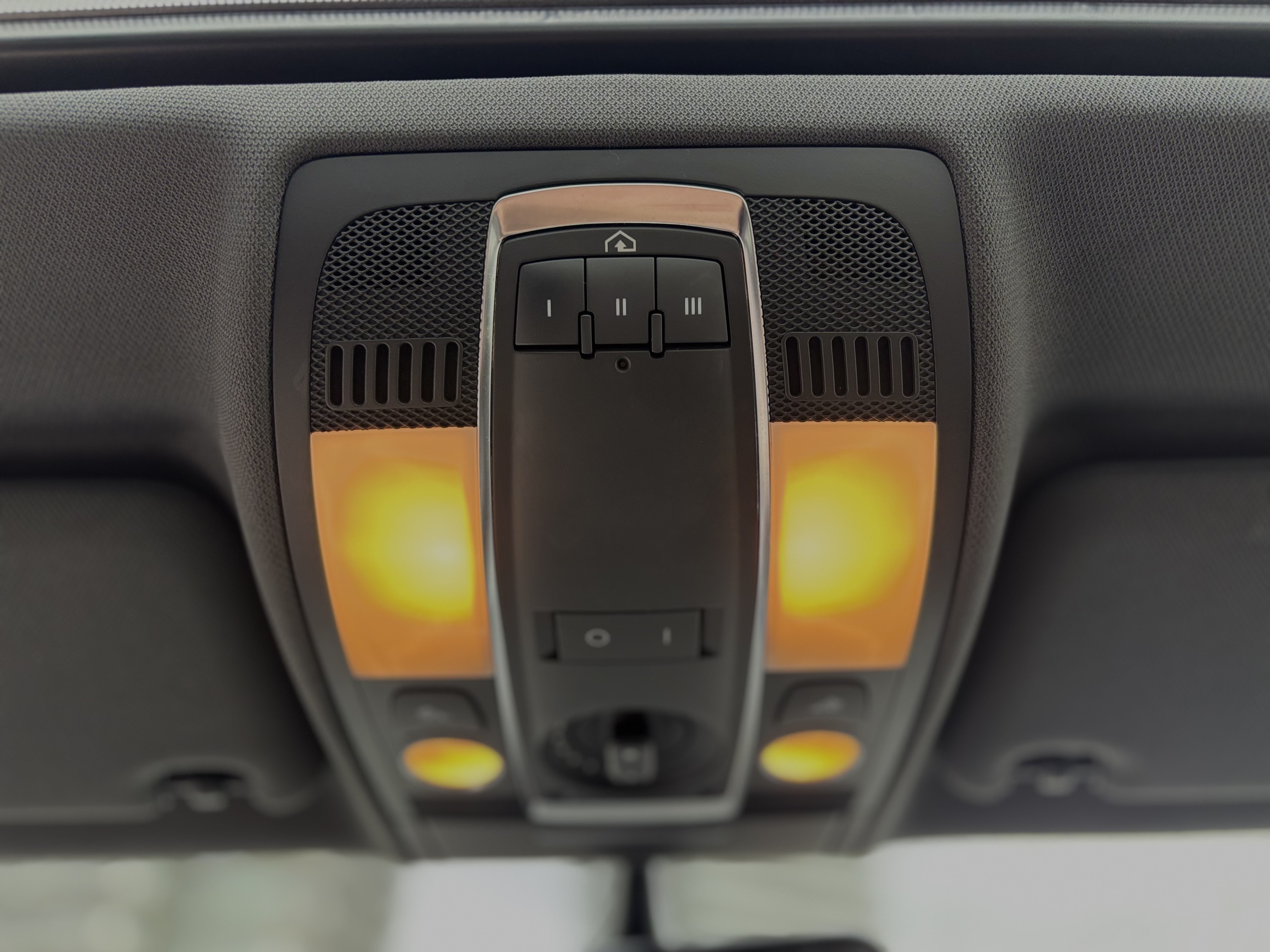 /canwestautoinc/2007-Audi-S6-008137867694161915.jpg