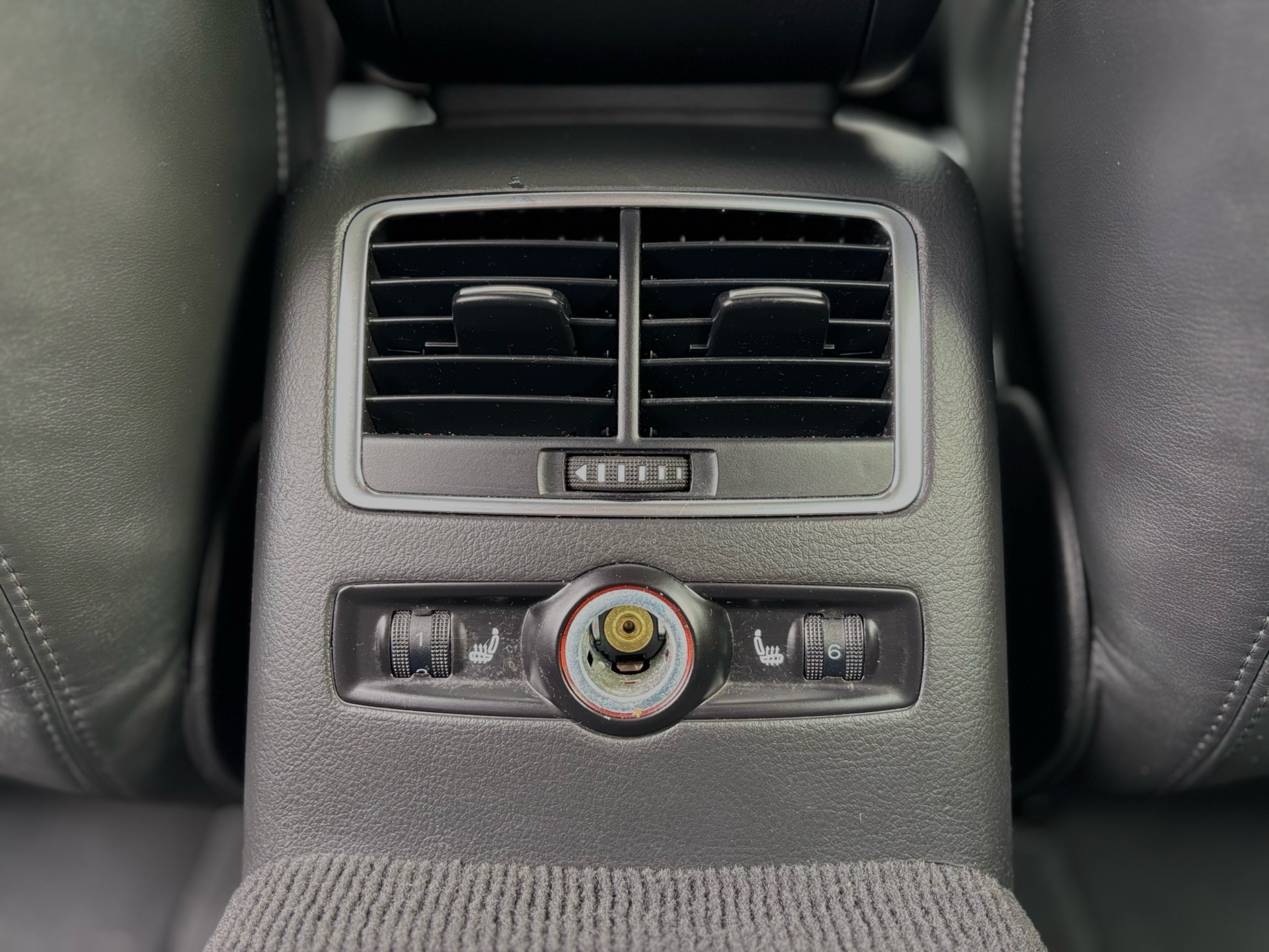 /canwestautoinc/2007-Audi-S6-591336217955513.jpg