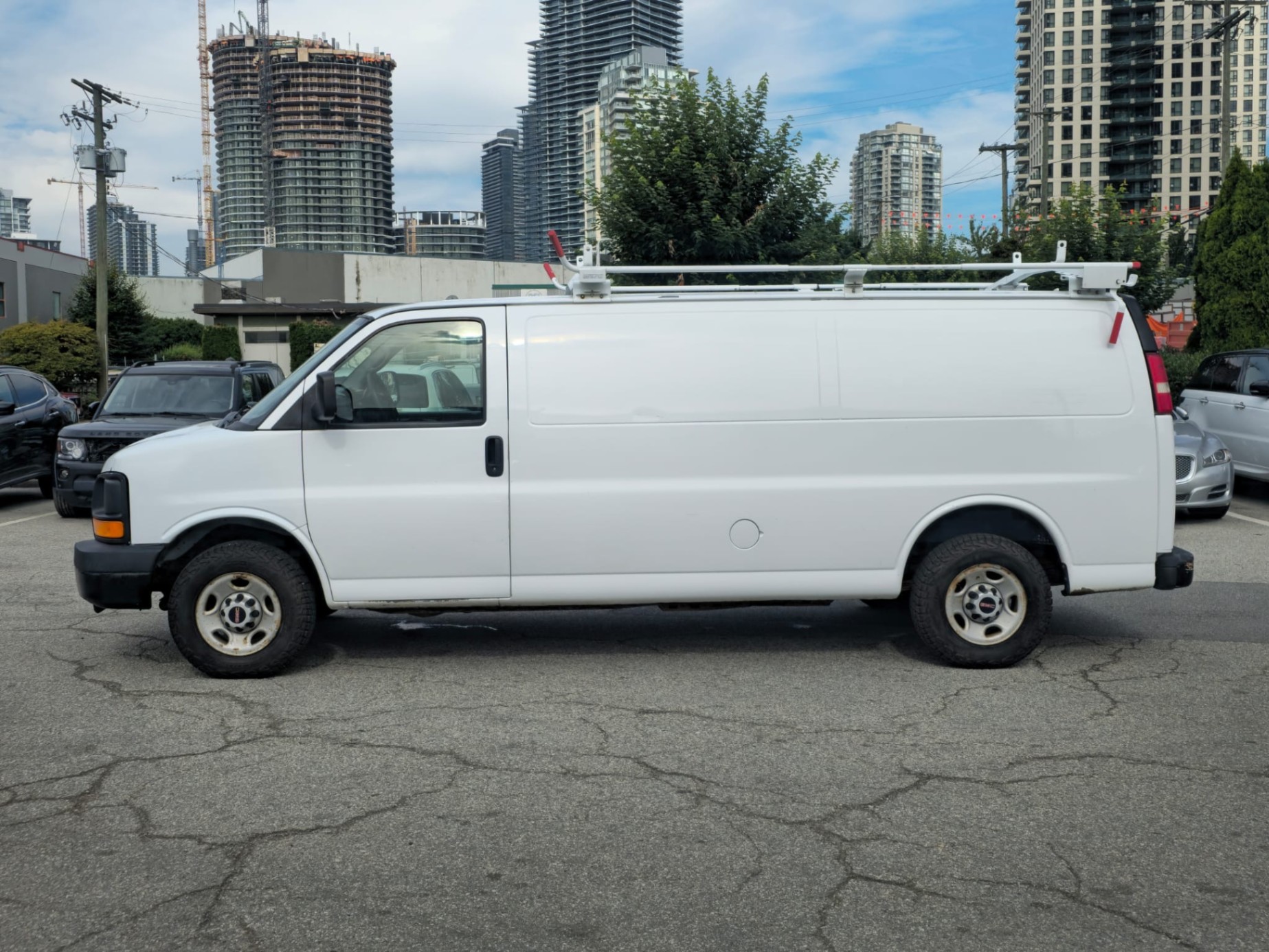 /canwestautoinc/2007-GMC-Savana-9146739136642204.jpg