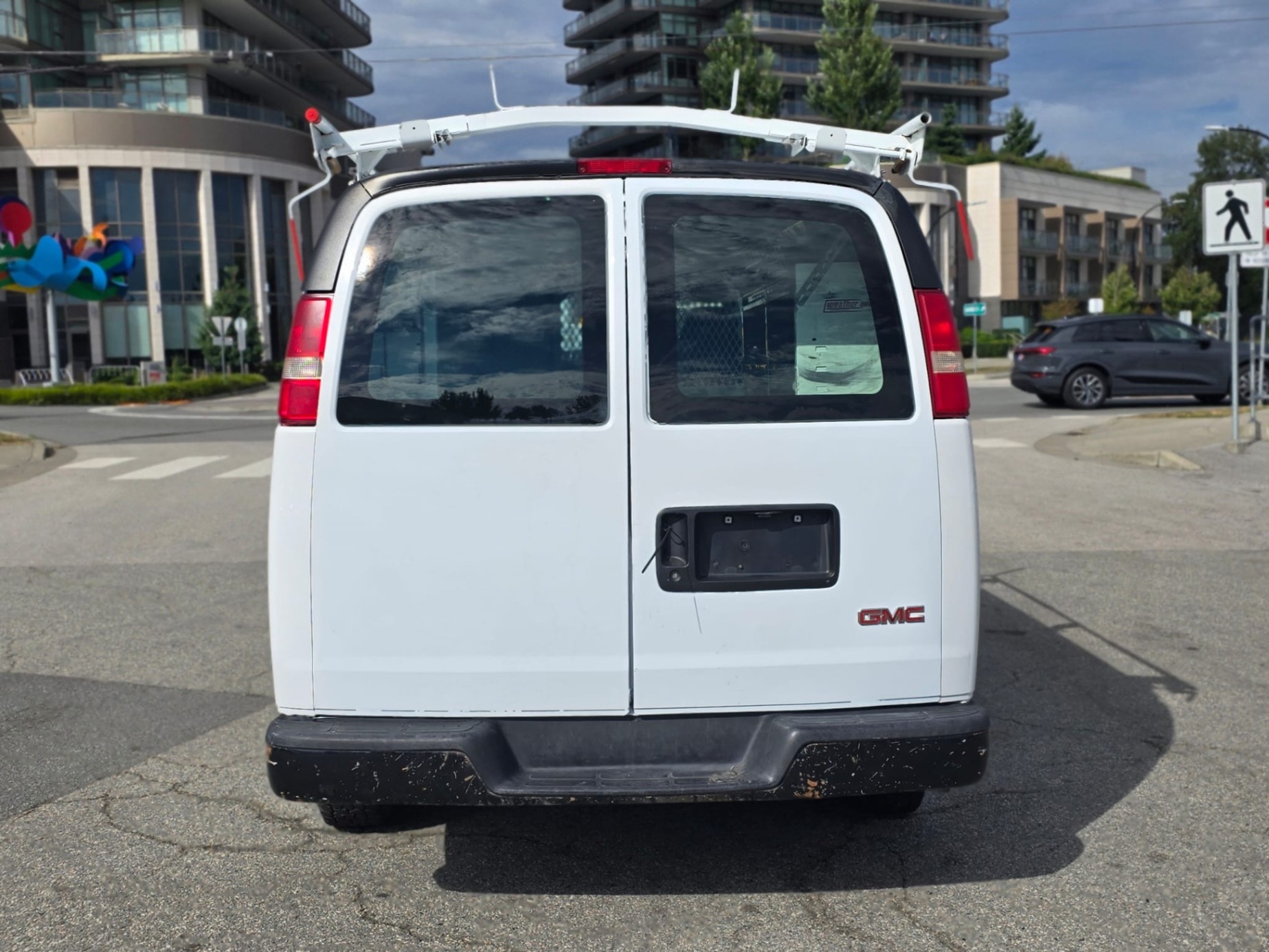 /canwestautoinc/2007-GMC-Savana-9716900132697515.jpg