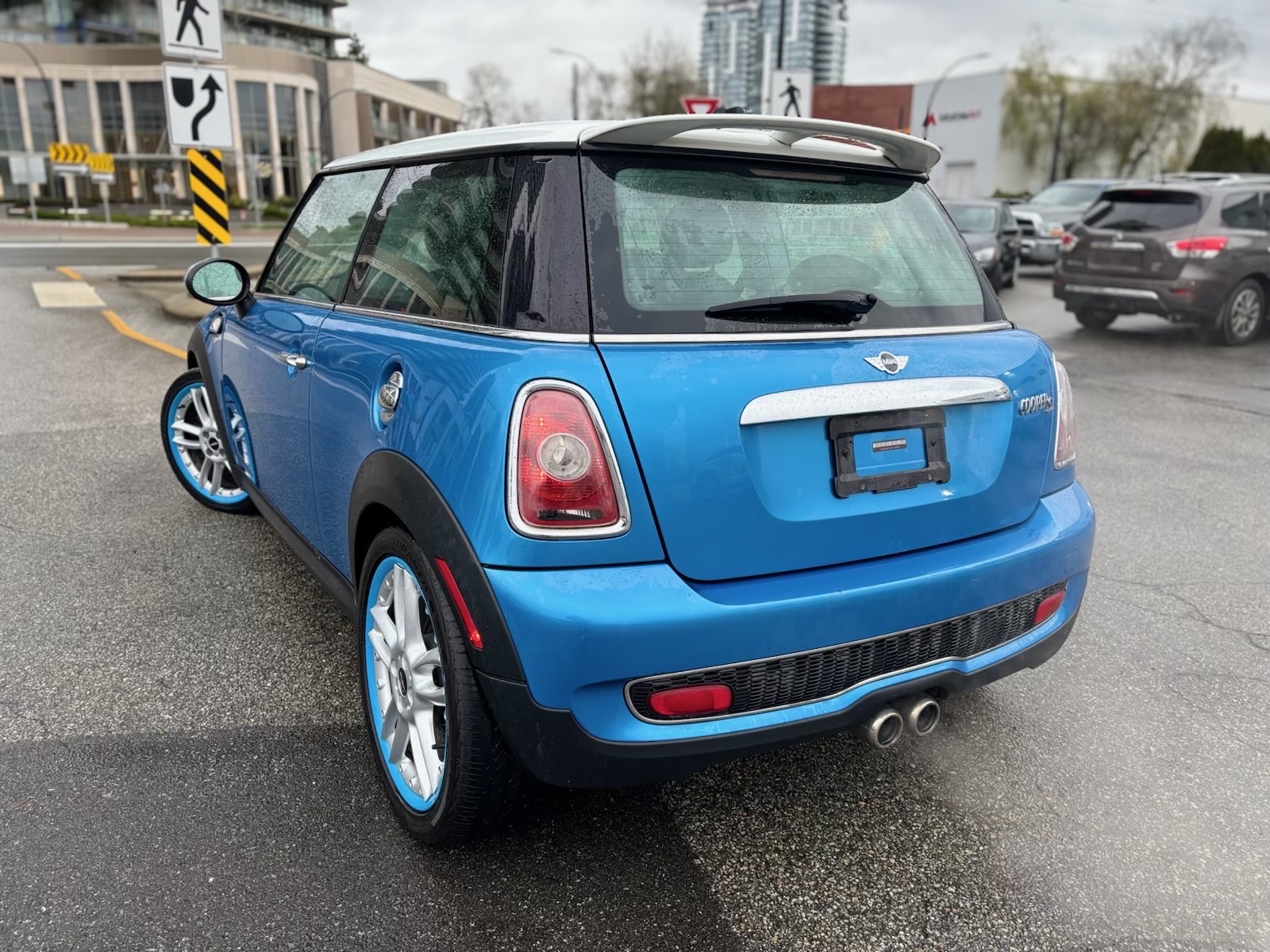 /canwestautoinc/2007-MINI-Cooper-05305947278975354.jpg