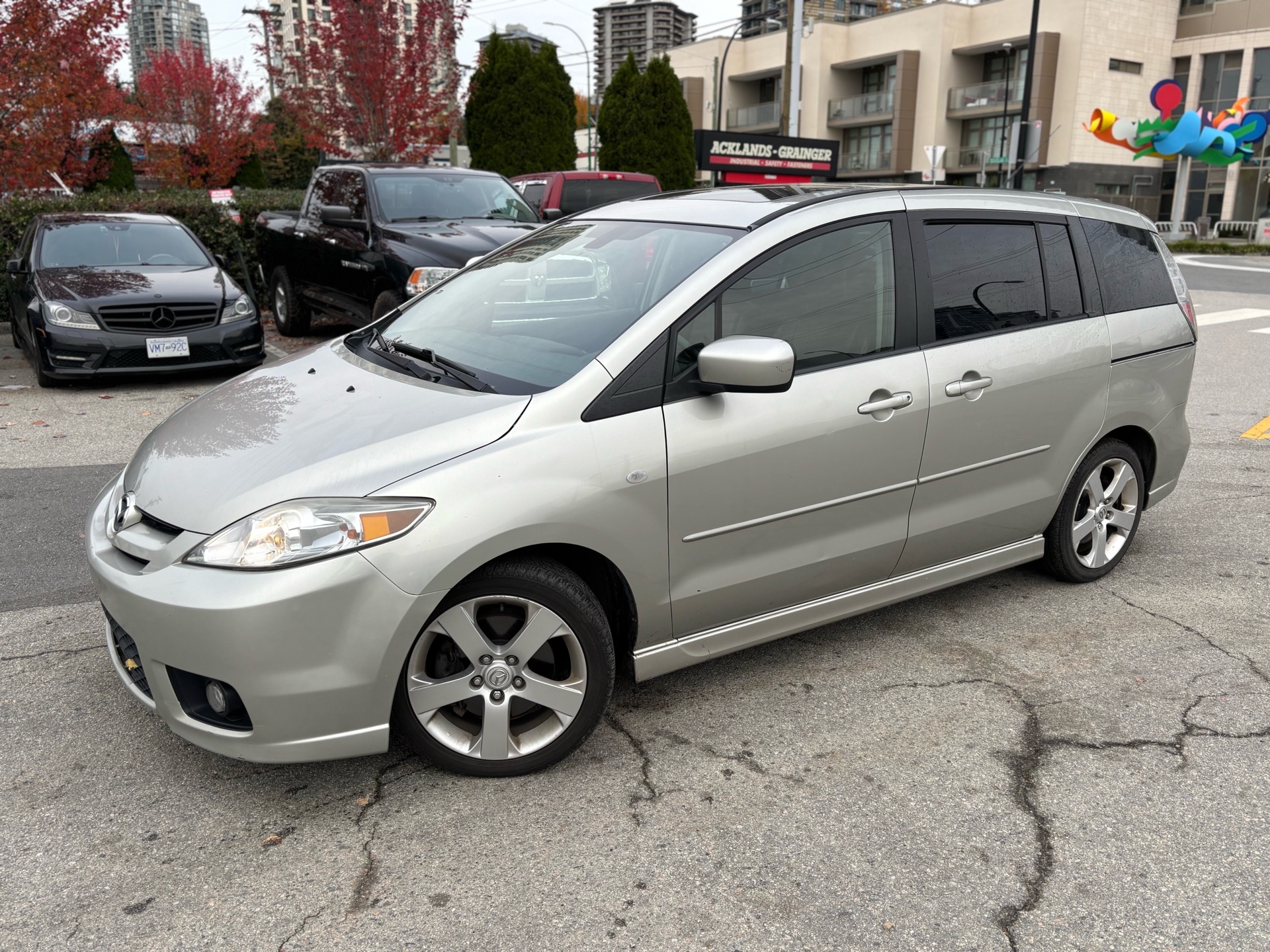 /canwestautoinc/2007-Mazda-Mazda5-3355433399511547.jpg