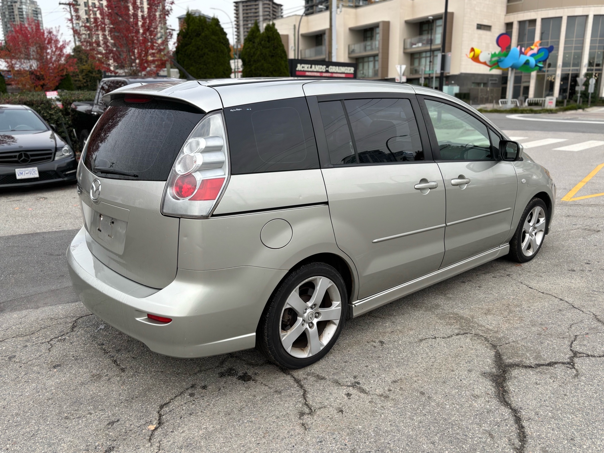 /canwestautoinc/2007-Mazda-Mazda5-36511447912293726.jpg
