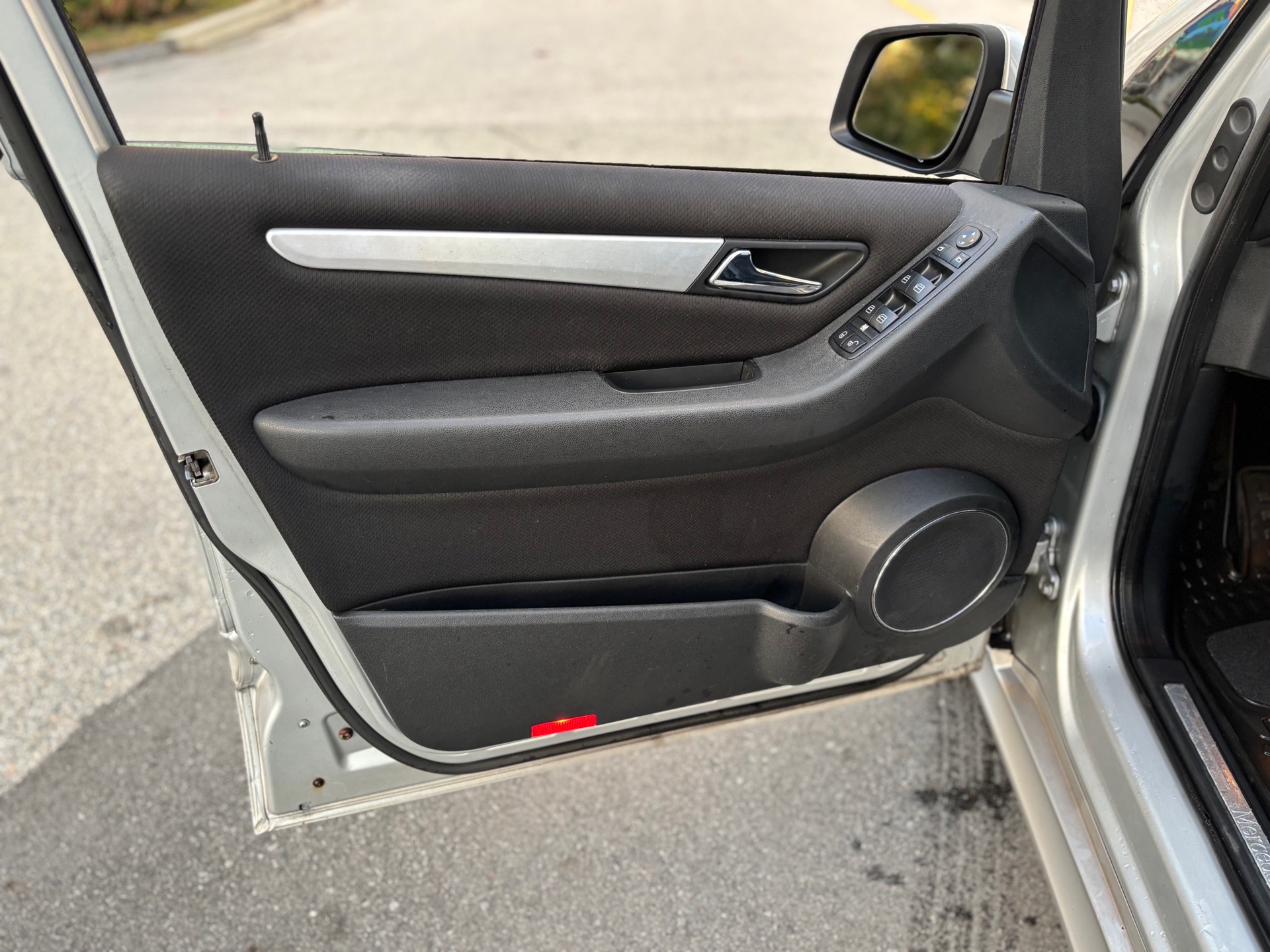 /canwestautoinc/2007-Mercedes-Benz-B-Class-018831946778688602.jpg
