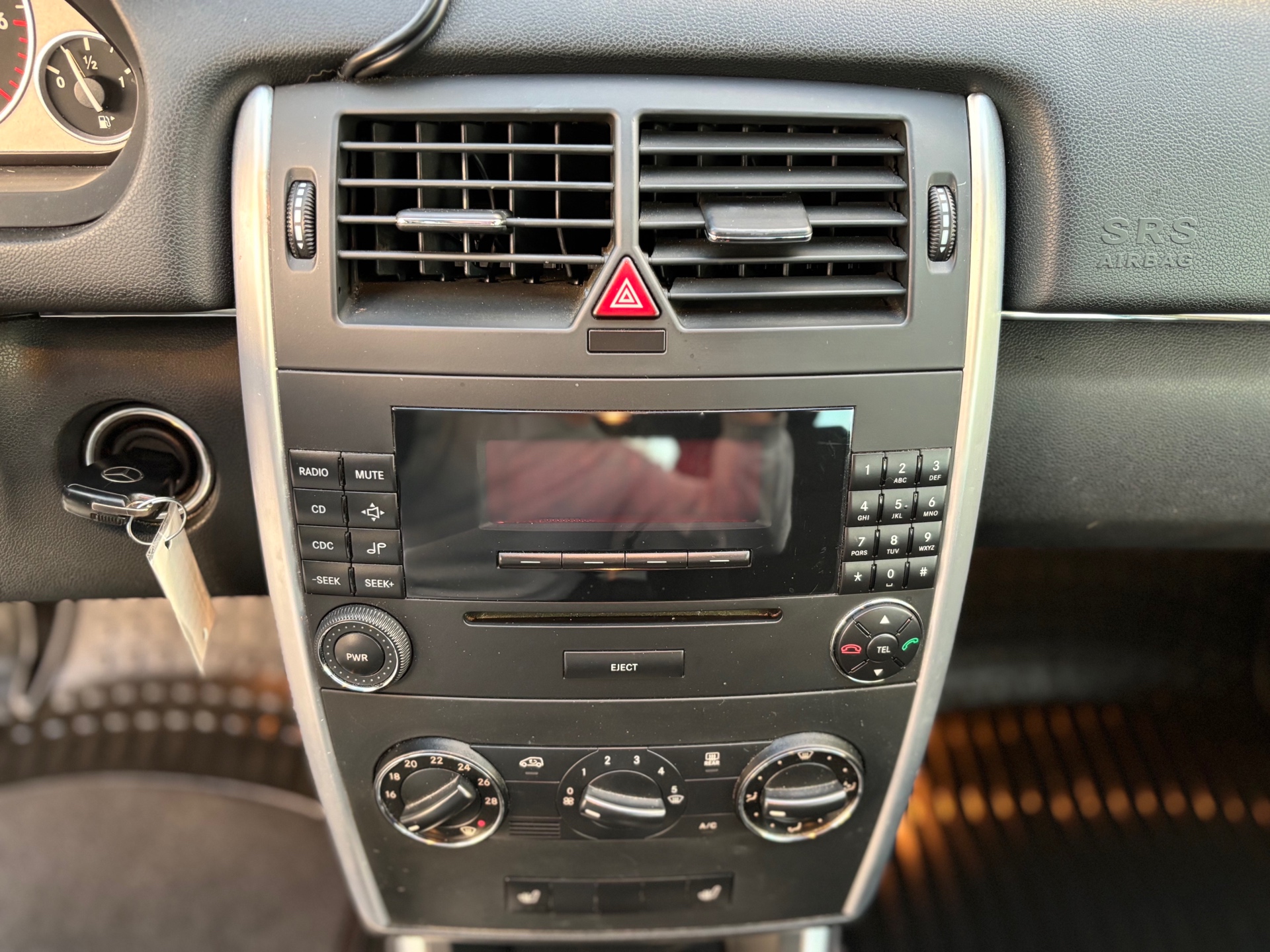 /canwestautoinc/2007-Mercedes-Benz-B-Class-36228071387265337.jpg