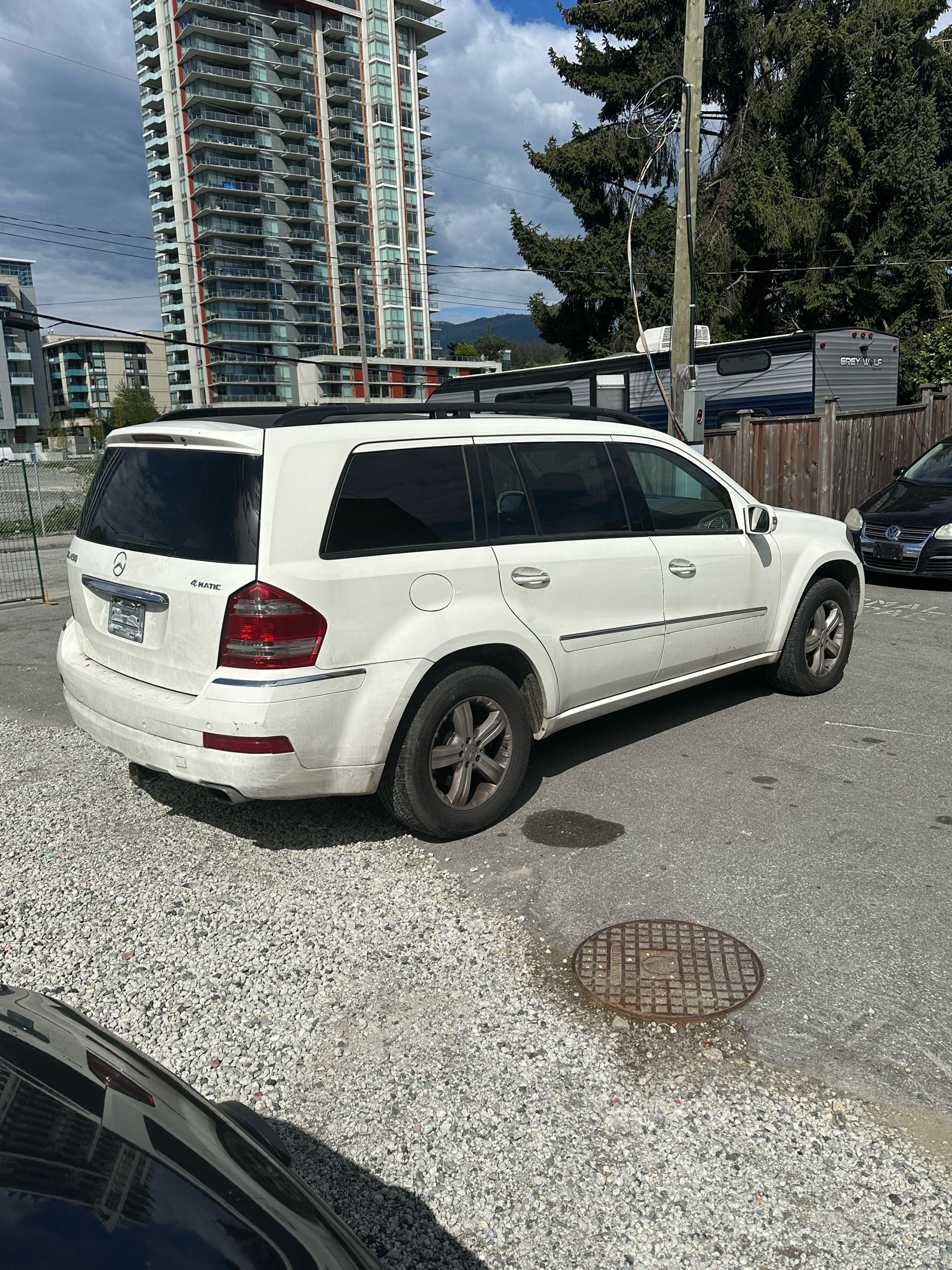 /canwestautoinc/2007-Mercedes-Benz-GL-Class-23885642547578412.jpg