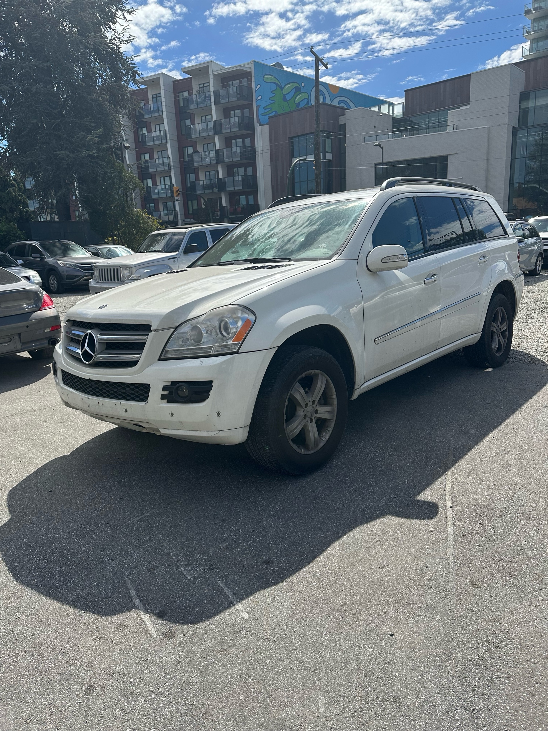 /canwestautoinc/2007-Mercedes-Benz-GL-Class-9104206247795166.jpg