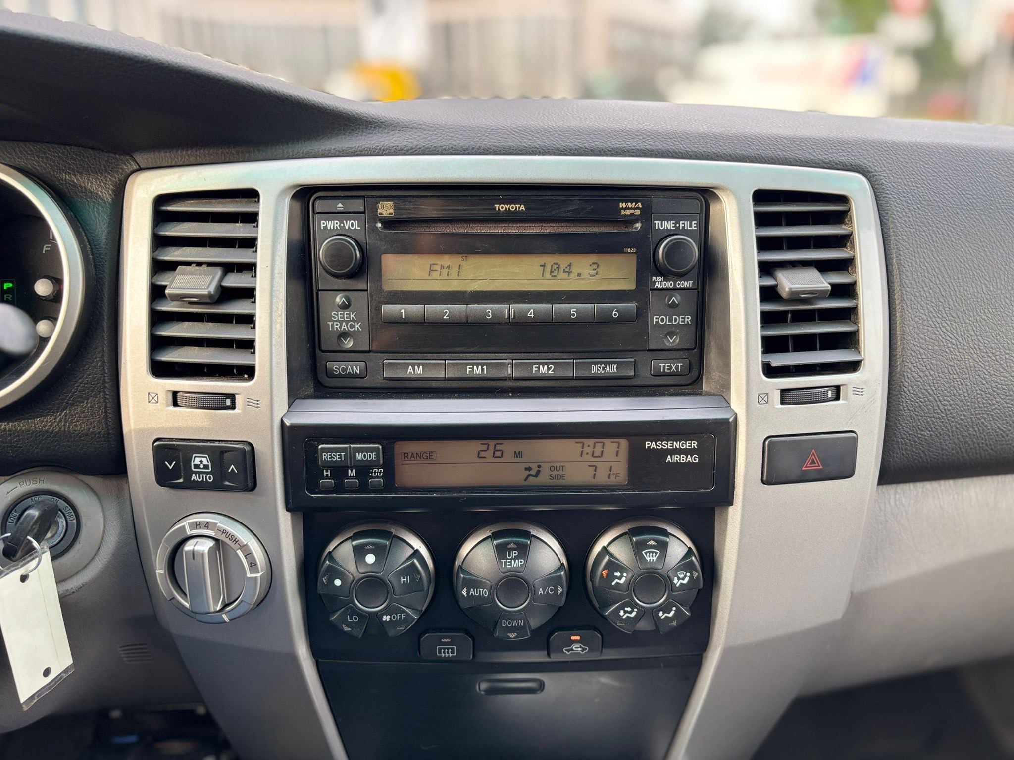 /canwestautoinc/2007-Toyota-4Runner-3369770083461938.jpg