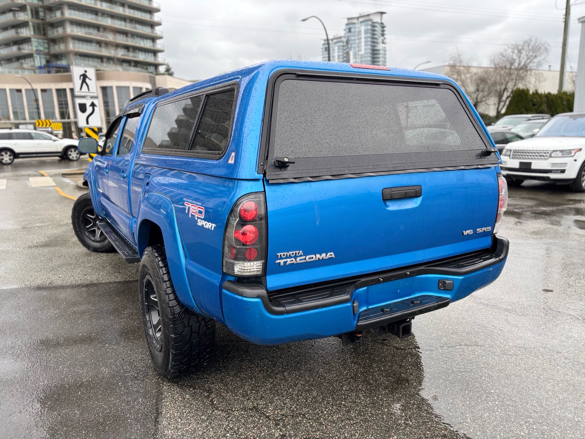 /canwestautoinc/2007-Toyota-Tacoma-2589323453704584.jpg