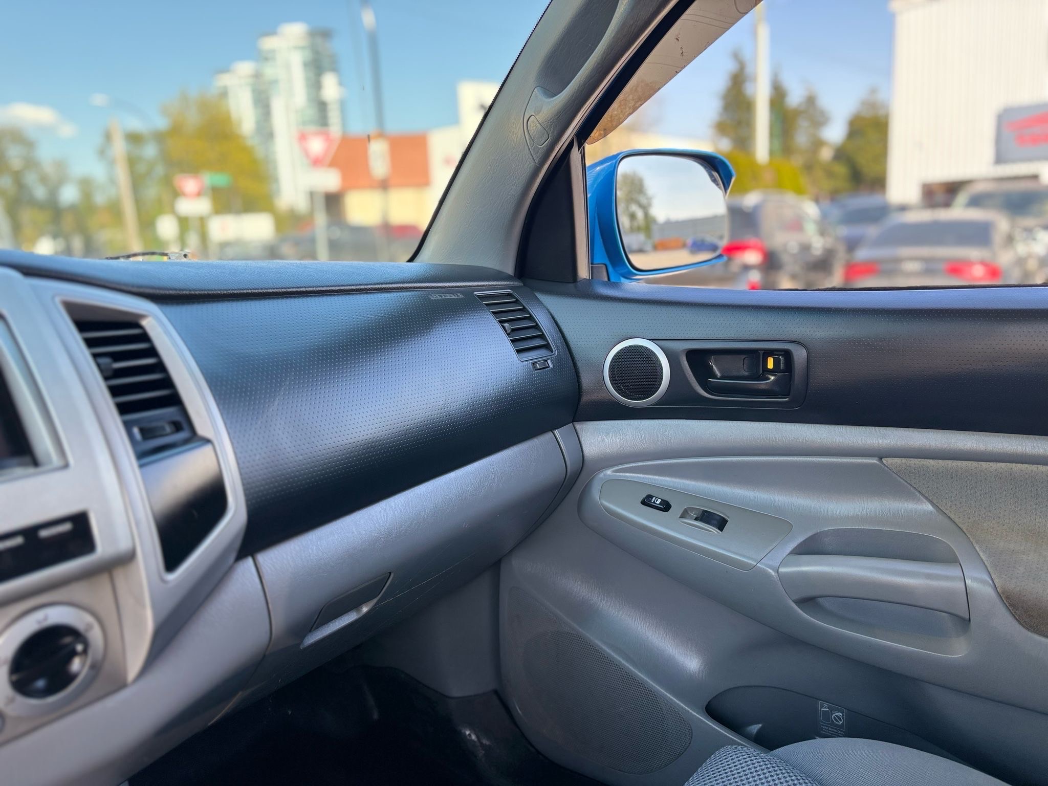 /canwestautoinc/2007-Toyota-Tacoma-9663636231375727.jpg