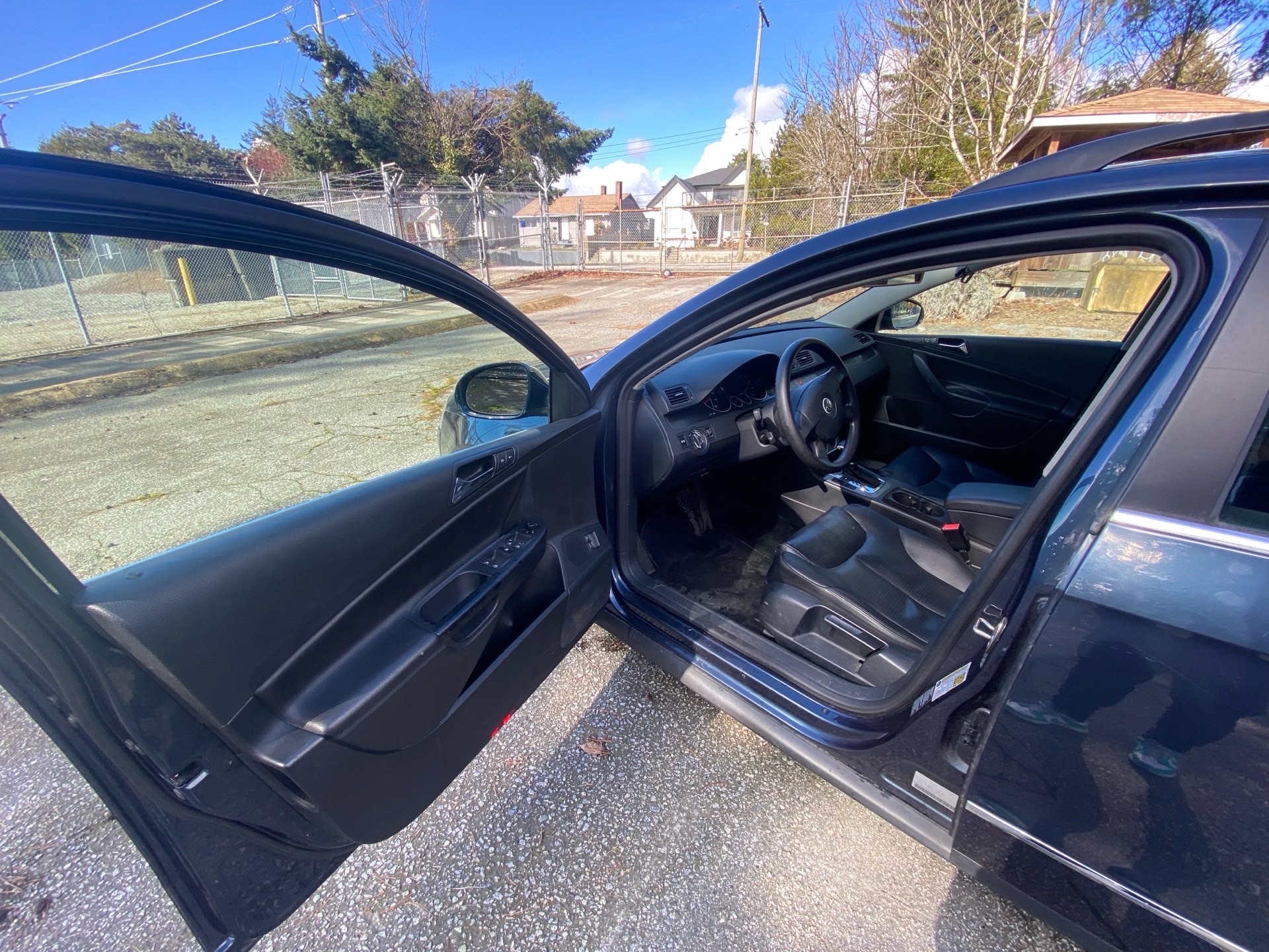 /canwestautoinc/2007-Volkswagen-PassatWagon-5114659299382074.jpg