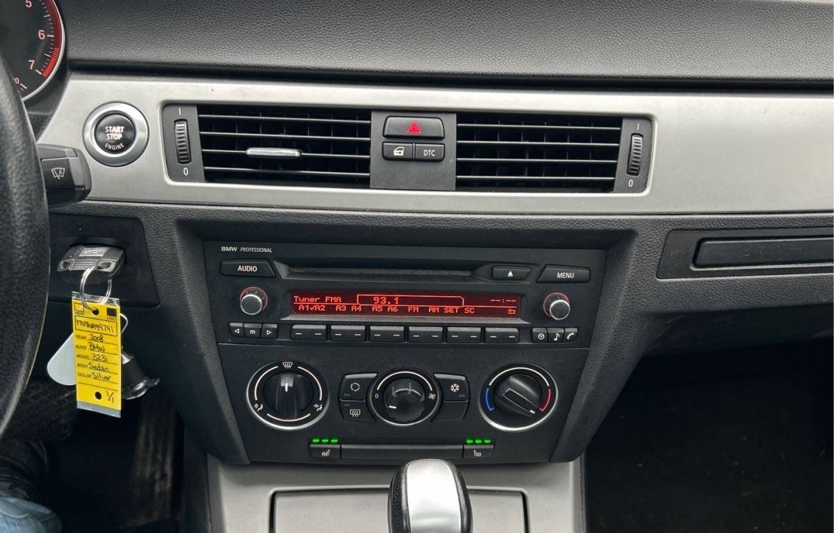 /canwestautoinc/2008-BMW-3Series-14371120284111716.jpg
