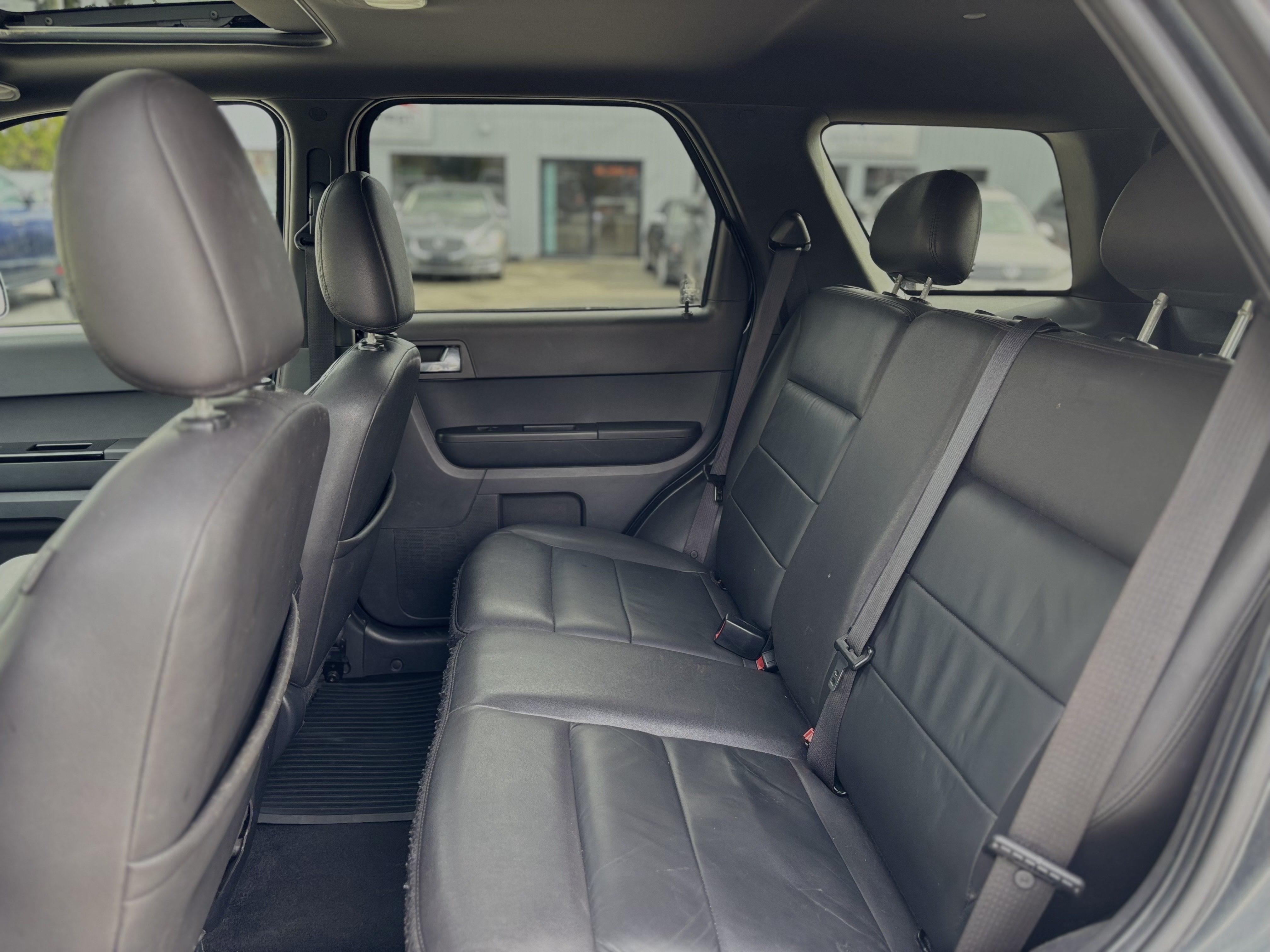 /canwestautoinc/2008-Ford-Escape-46081169240407416.jpg