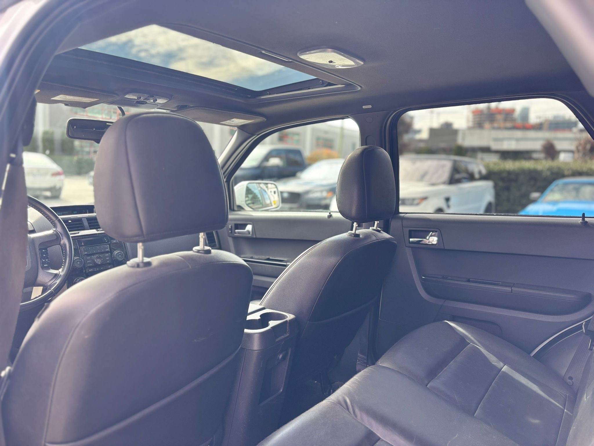 /canwestautoinc/2008-Ford-Escape-5954494454570691.jpg
