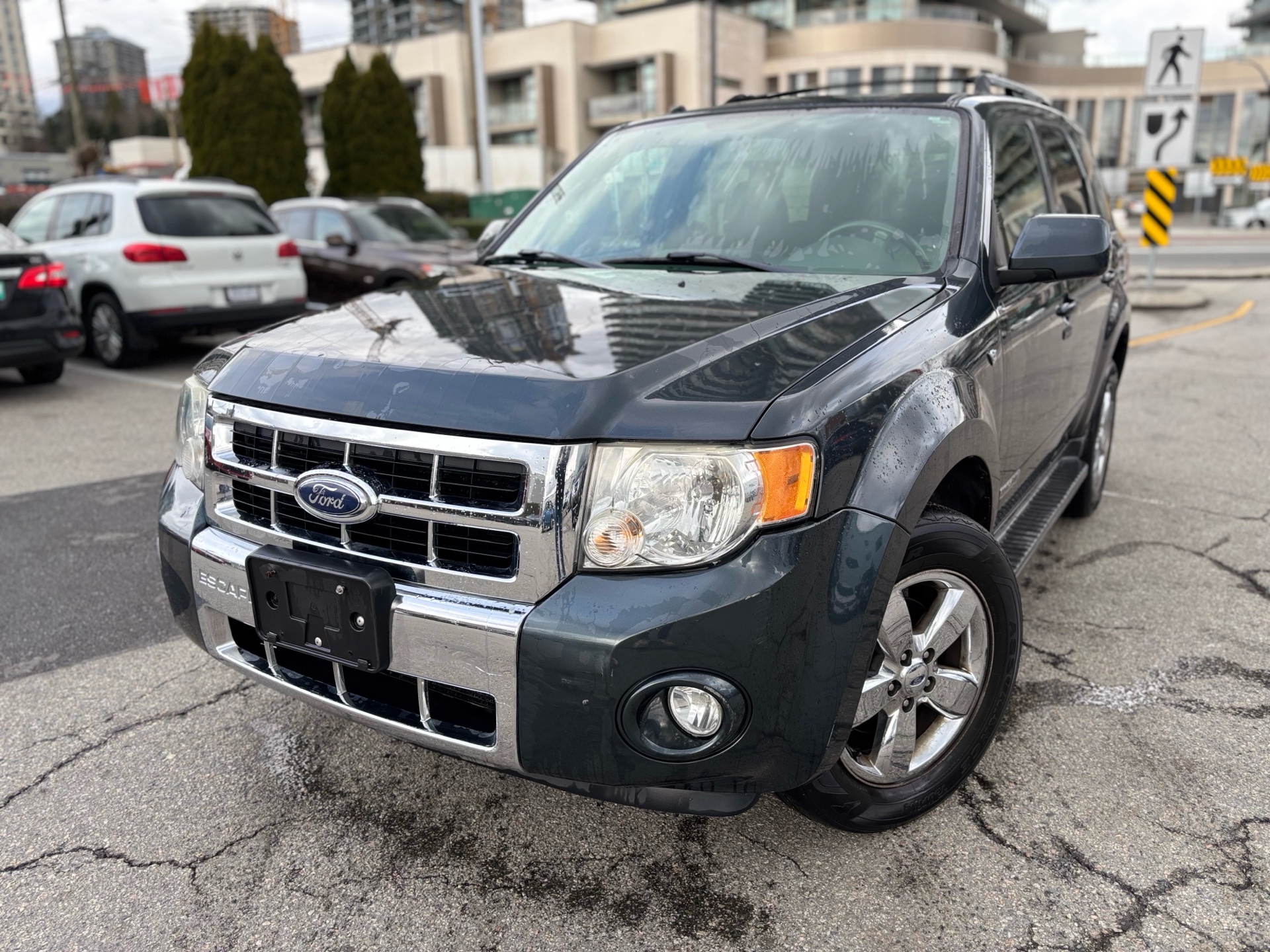 /canwestautoinc/2008-Ford-Escape-7022022137622519.jpg