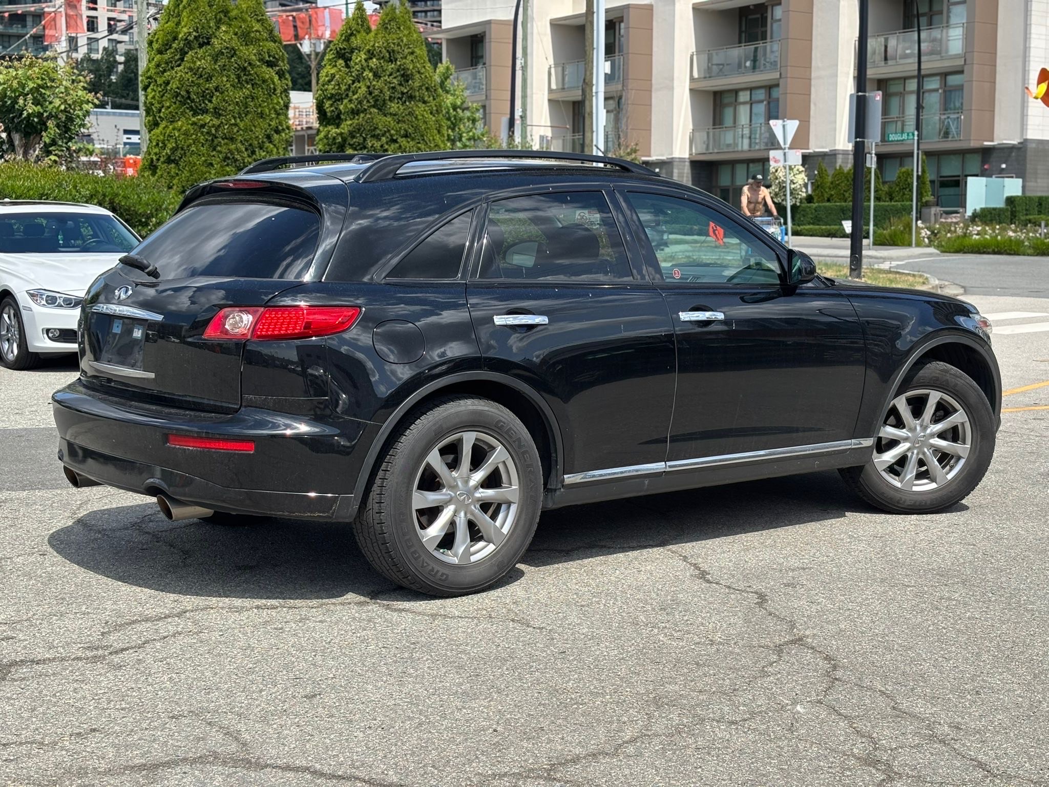 /canwestautoinc/2008-INFINITI-FX35-11214845045900668.jpg