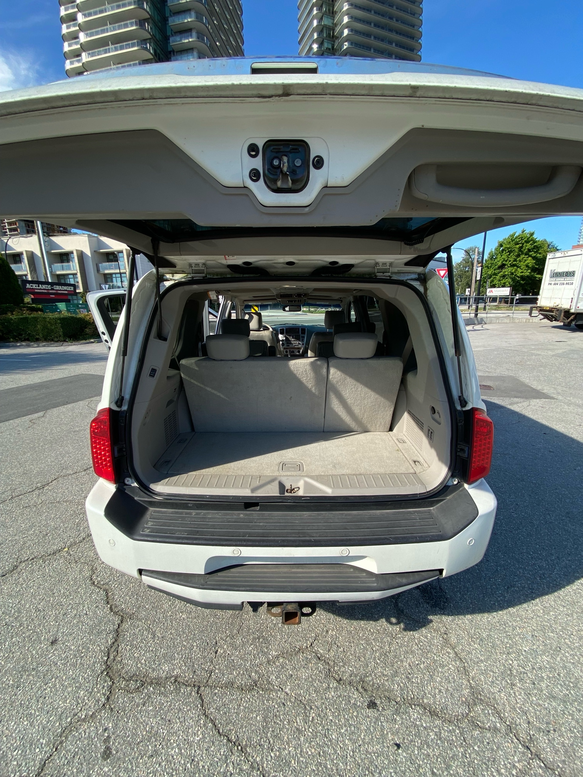 /canwestautoinc/2008-INFINITI-QX56-7688892748954874.jpg