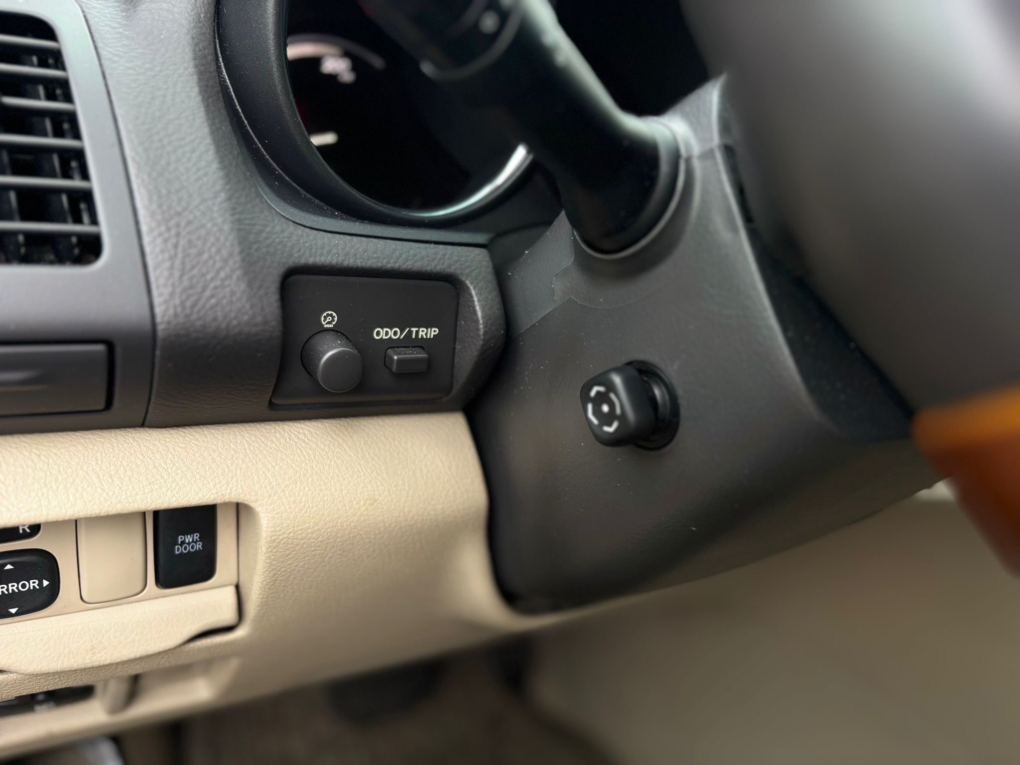 /canwestautoinc/2008-Lexus-RX400h-12123849979126566.jpg