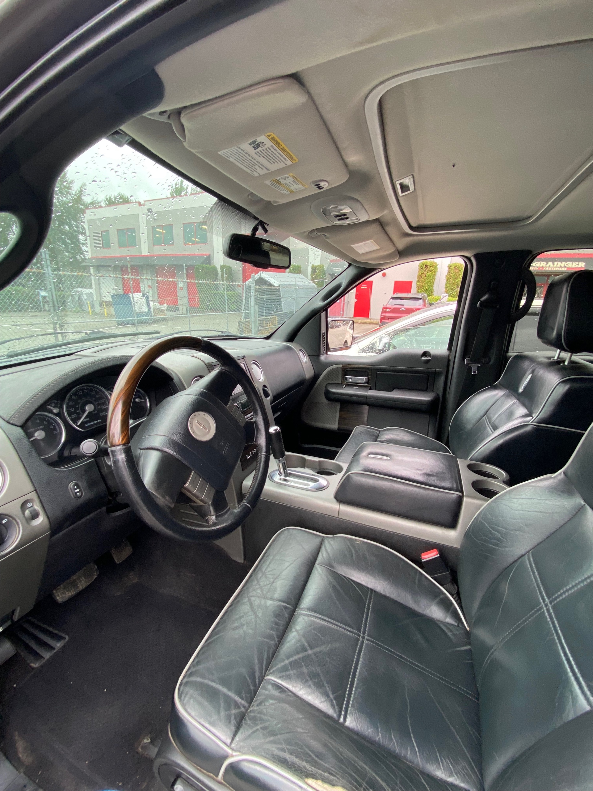/canwestautoinc/2008-Lincoln-MarkLT-06088332962947596.jpg