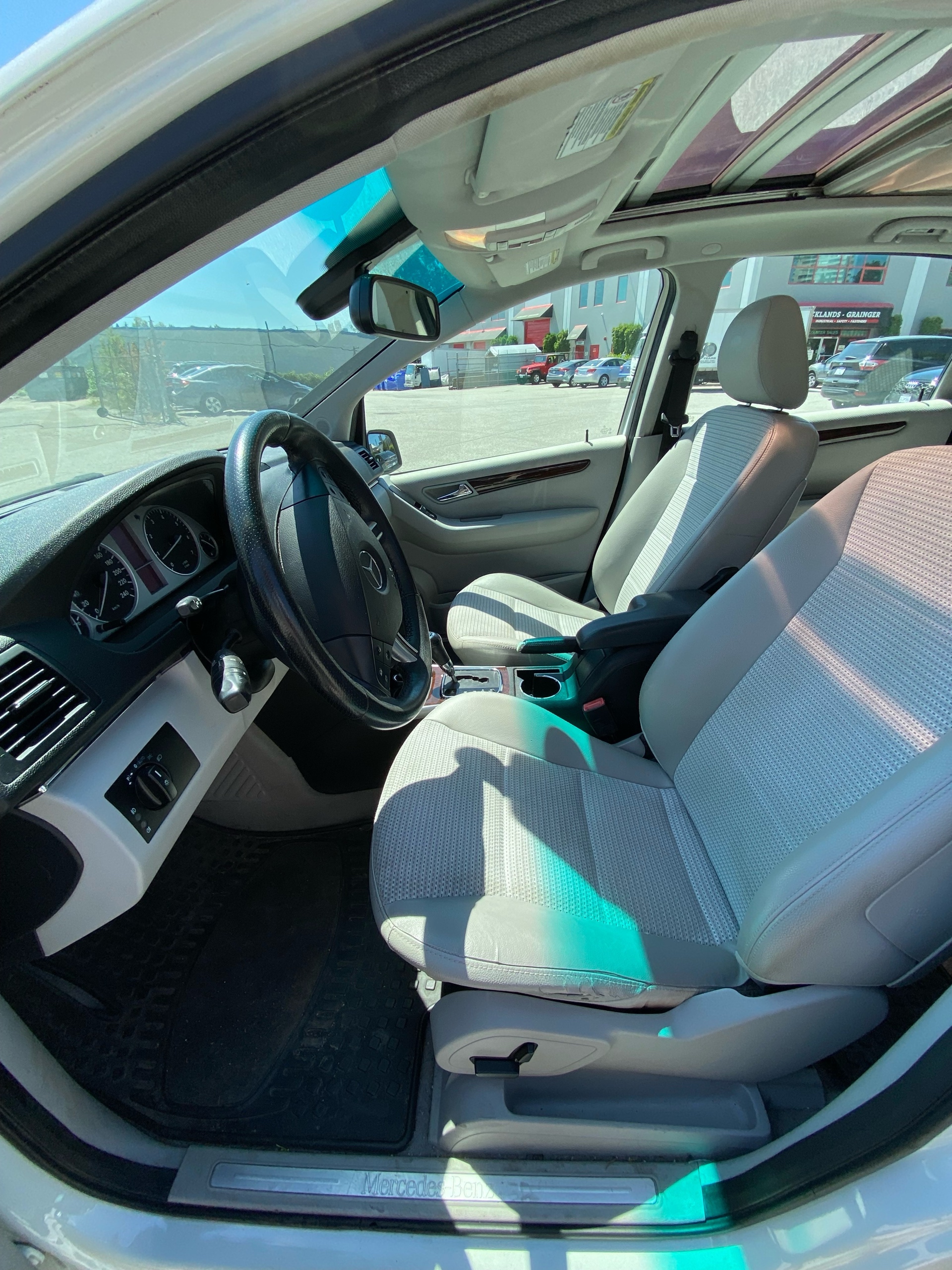 /canwestautoinc/2008-Mercedes-Benz-B-Class-3420181167930414.jpg