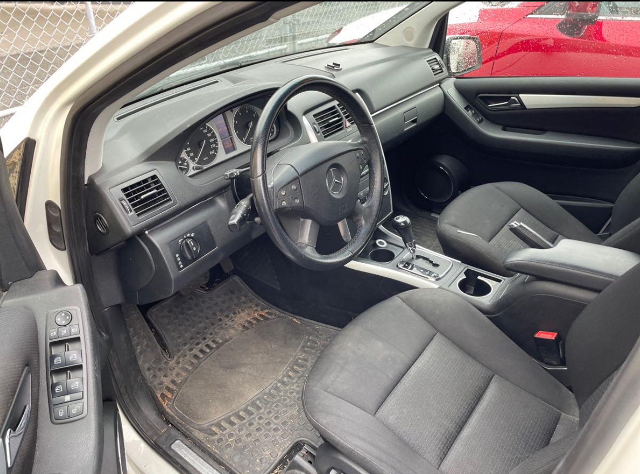 /canwestautoinc/2008-Mercedes-Benz-B-Class-4009436486251108.jpg