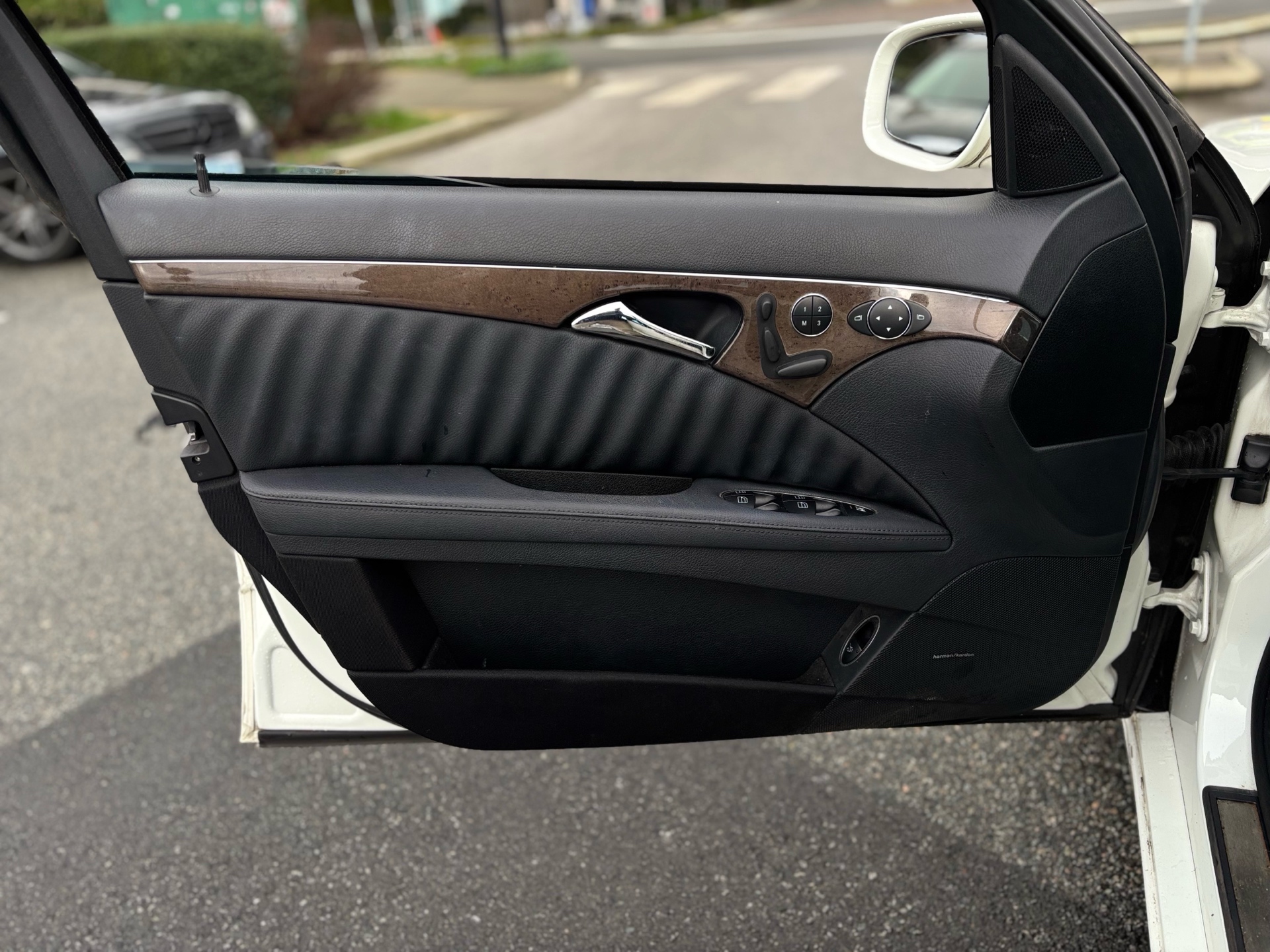 /canwestautoinc/2008-Mercedes-Benz-E-Class-21771111497002682.jpg