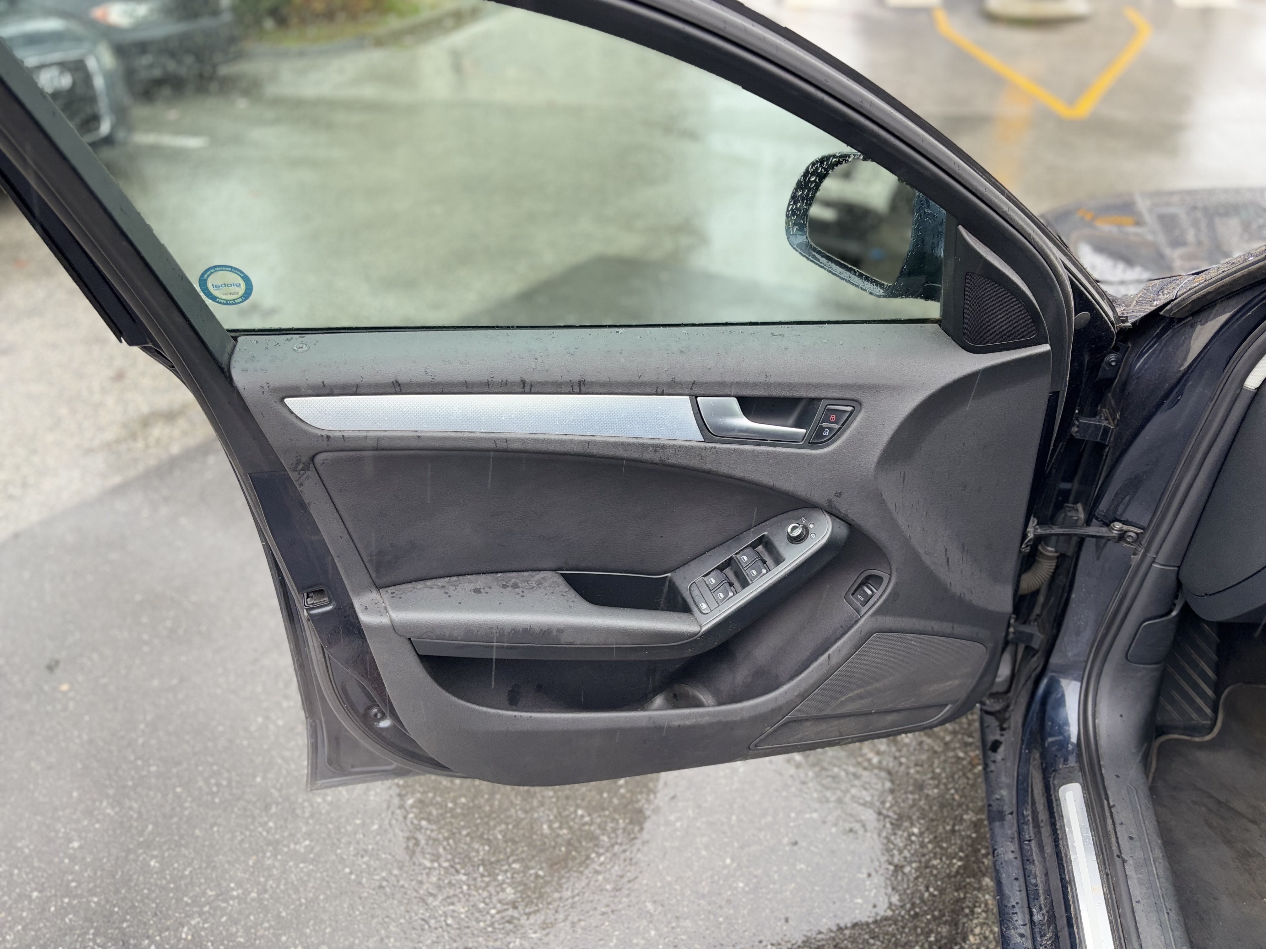 /canwestautoinc/2009-Audi-A4-0704445364340105.jpg
