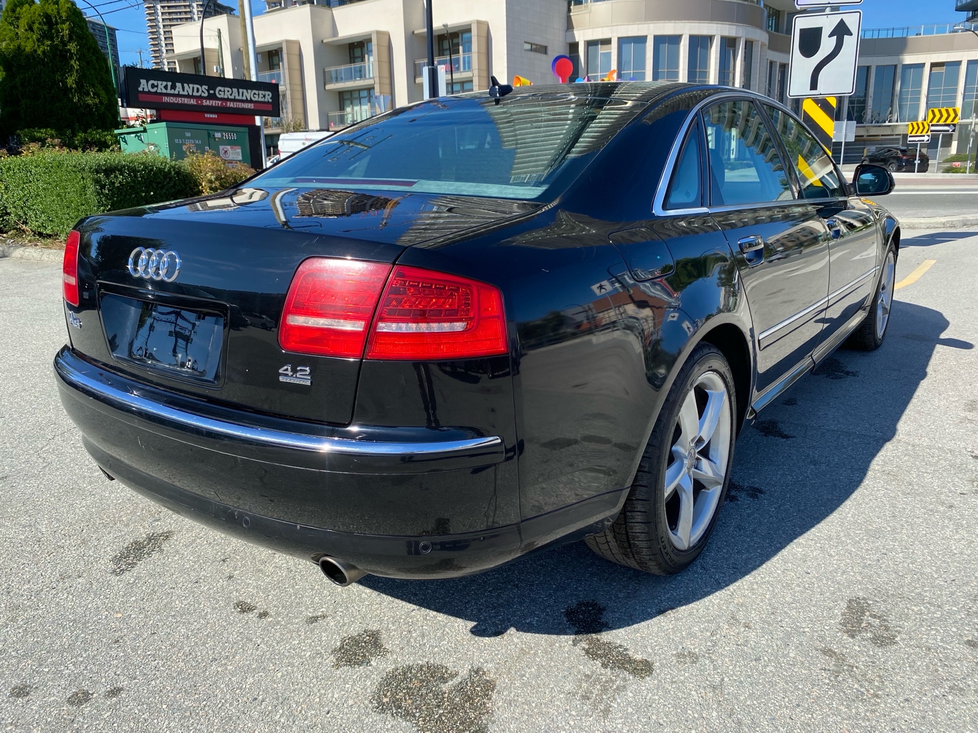/canwestautoinc/2009-Audi-A8-12712037854166747.jpg