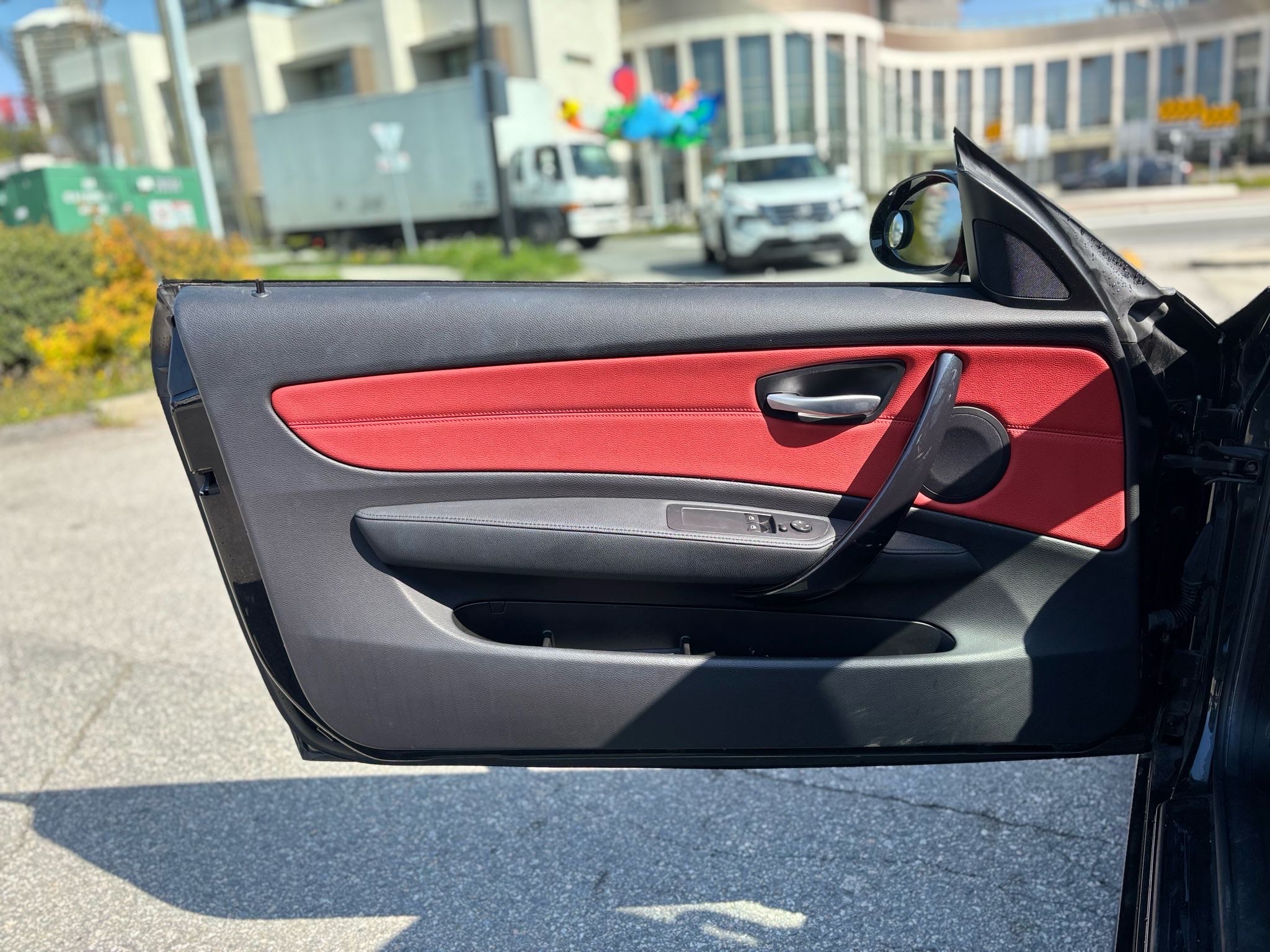 /canwestautoinc/2009-BMW-1Series-7766888532788088.jpg