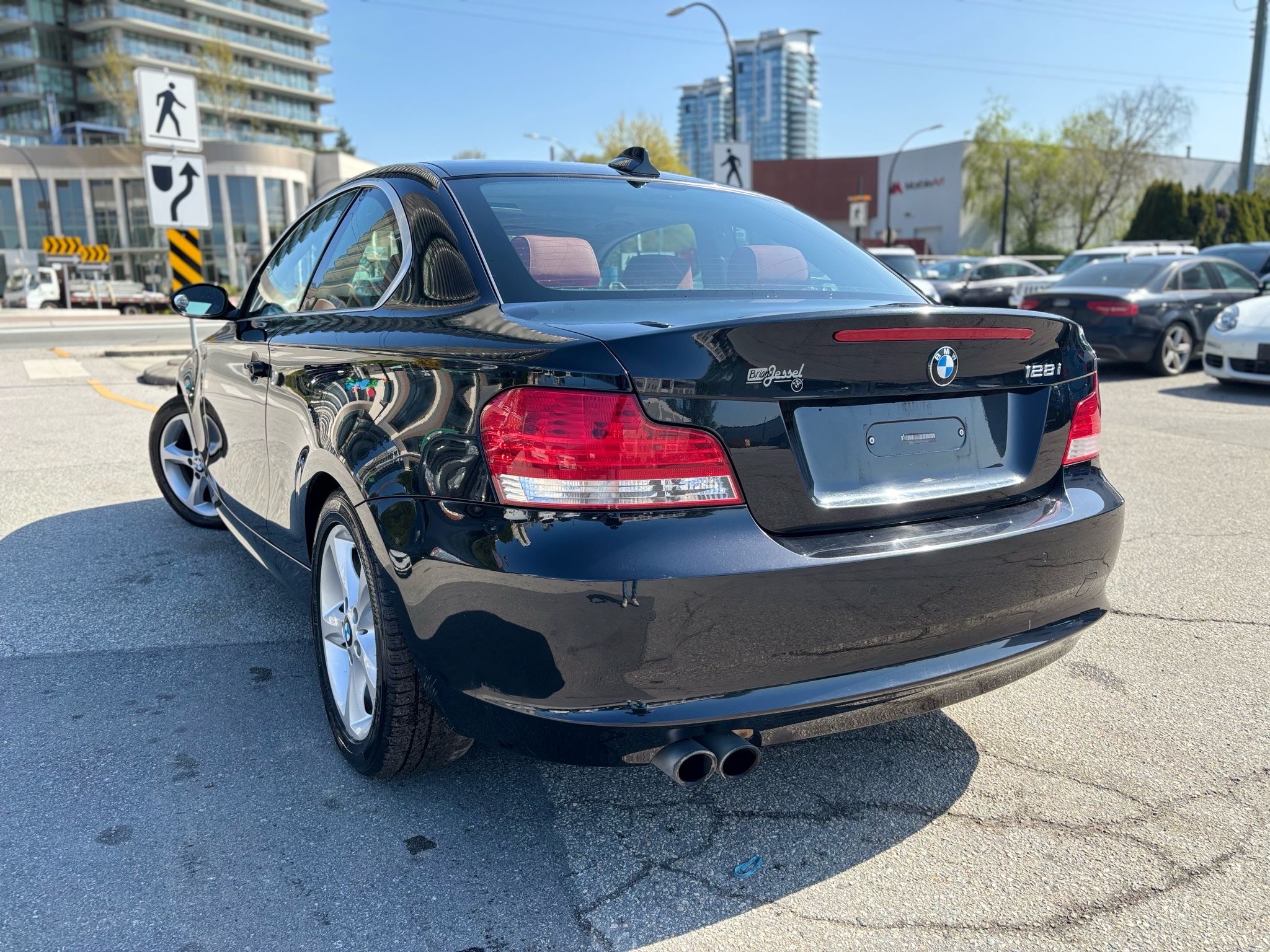 /canwestautoinc/2009-BMW-1Series-9621431532720592.jpg