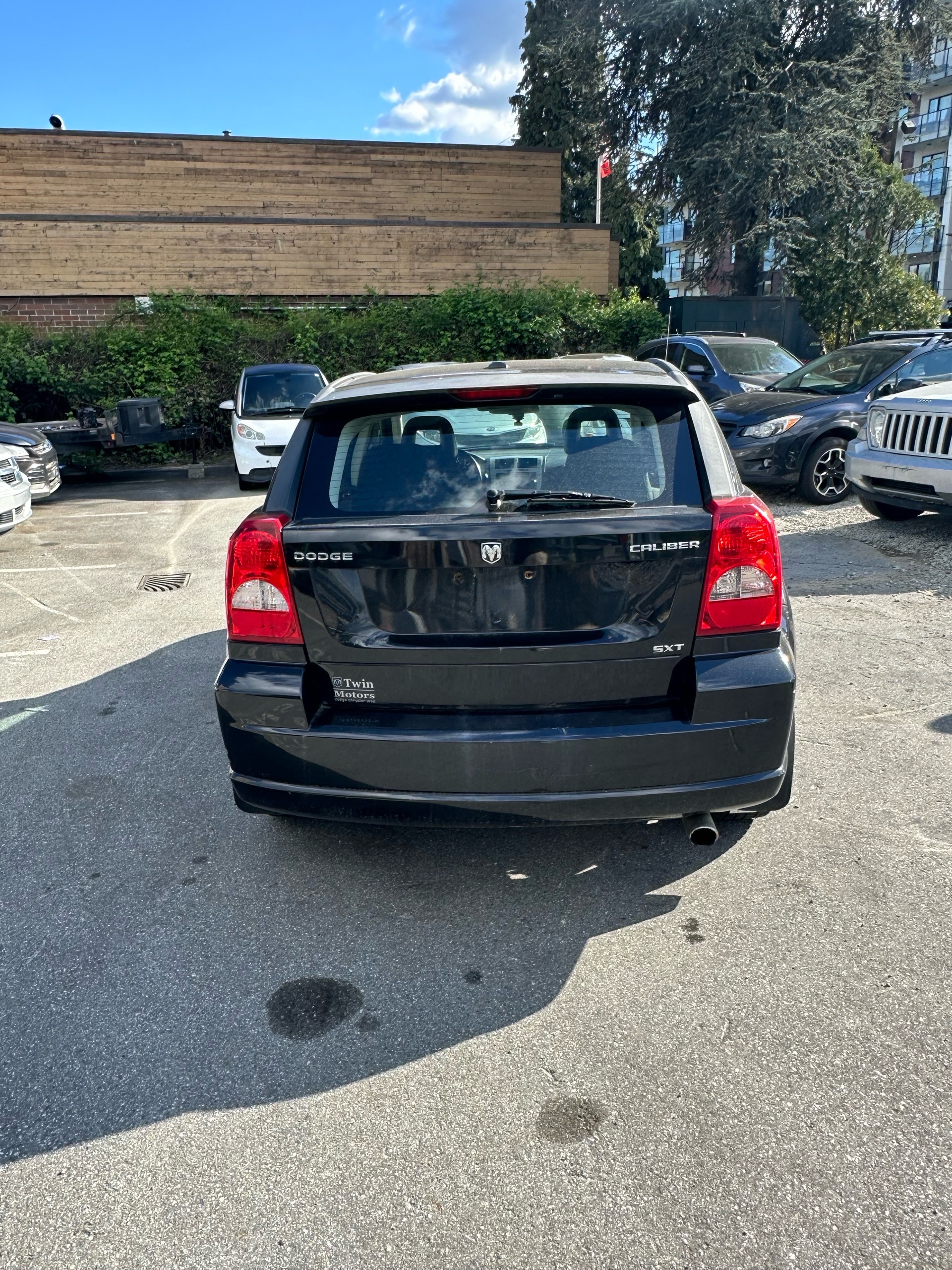/canwestautoinc/2009-Dodge-Caliber-5551356553775615.jpg