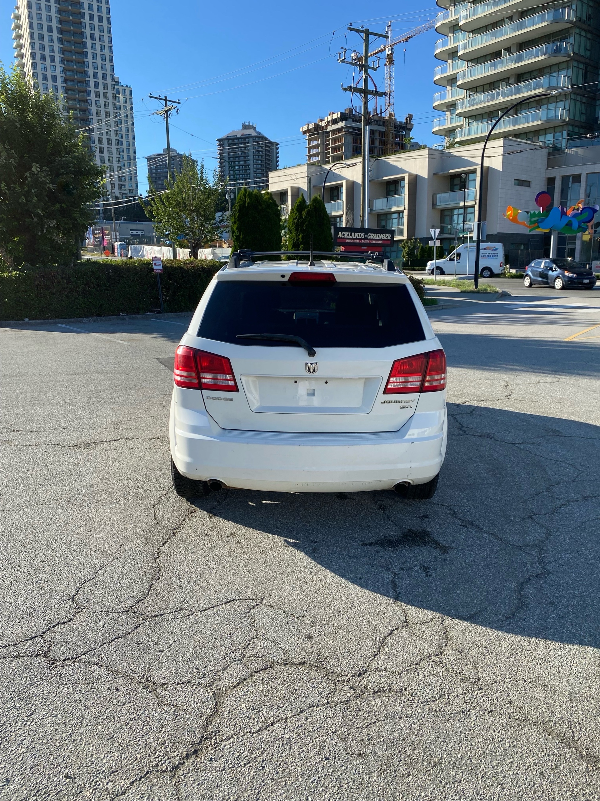 /canwestautoinc/2009-Dodge-Journey-8505034190982228.jpg